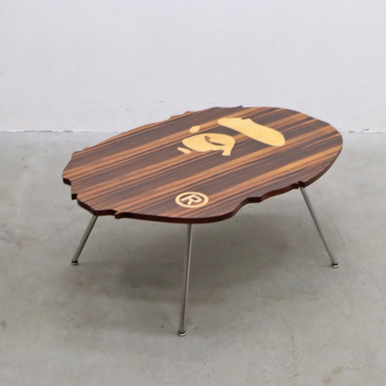A BATHING APE エイプ MODERNICA モダニカ APE HEAD COFFEE TABLE