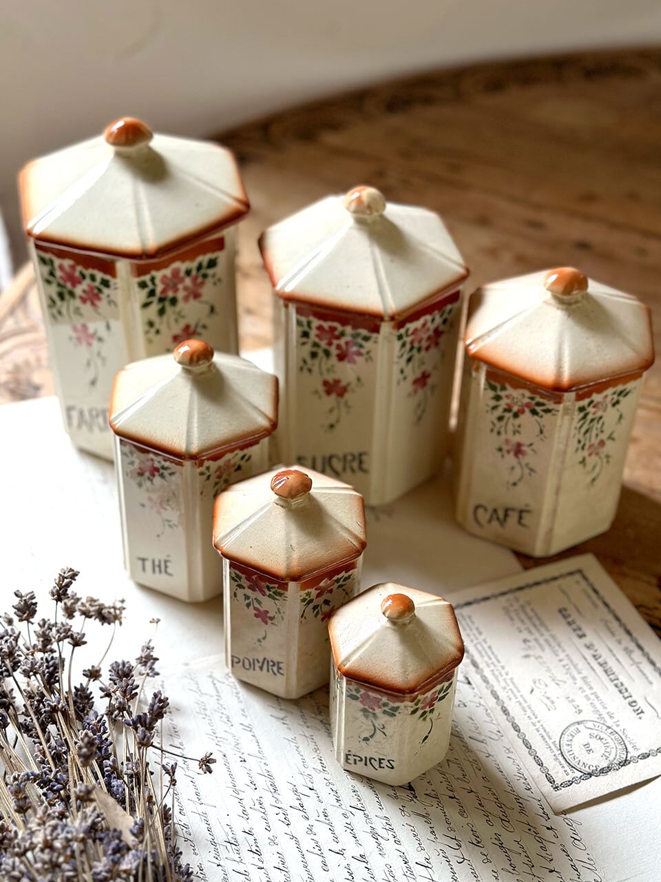 陶器の花柄キャニスター6個セット 六角形 | Brocante de La Cocotte