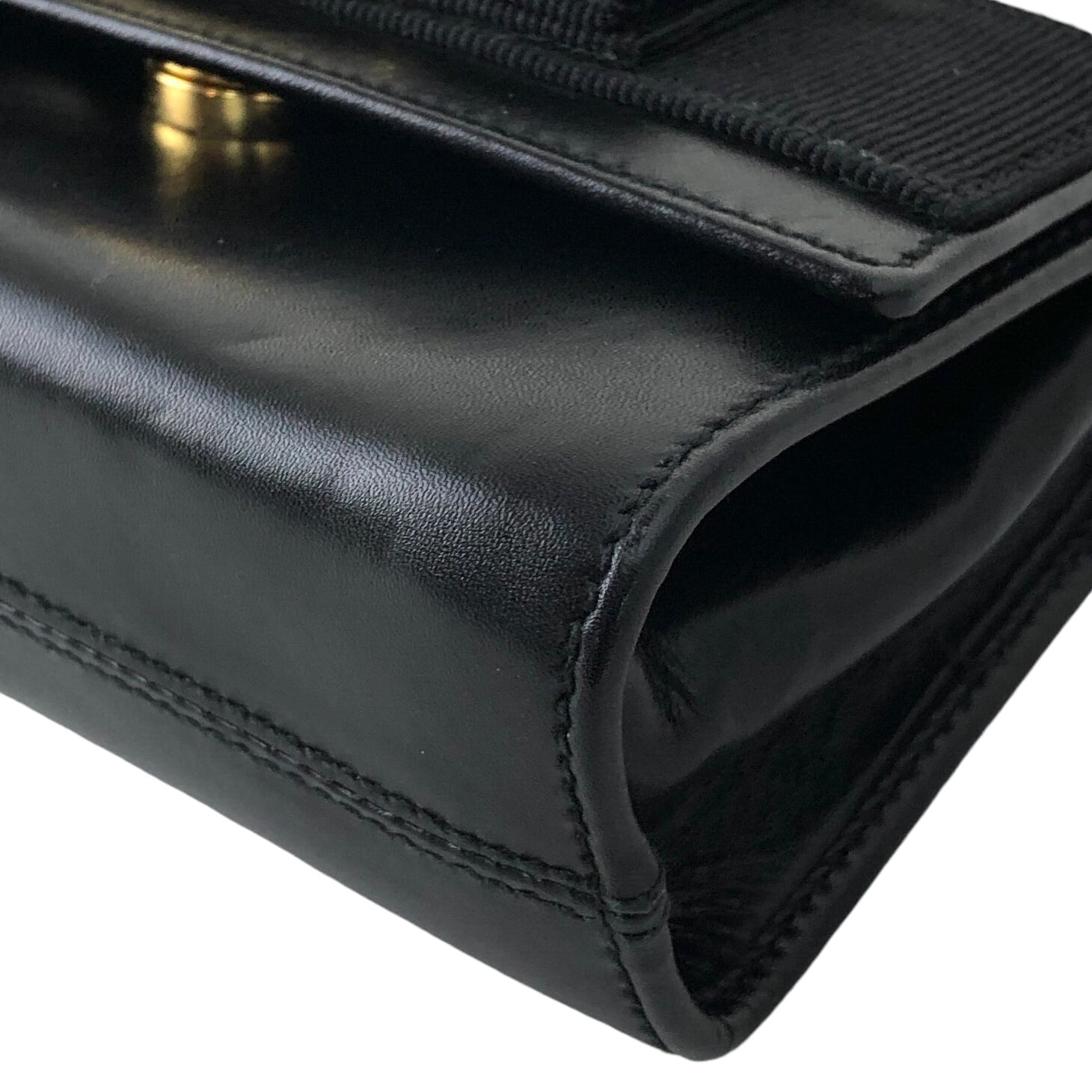 Salvatore Ferragamo サルヴァトーレ フェラガモ ショルダーバッグ