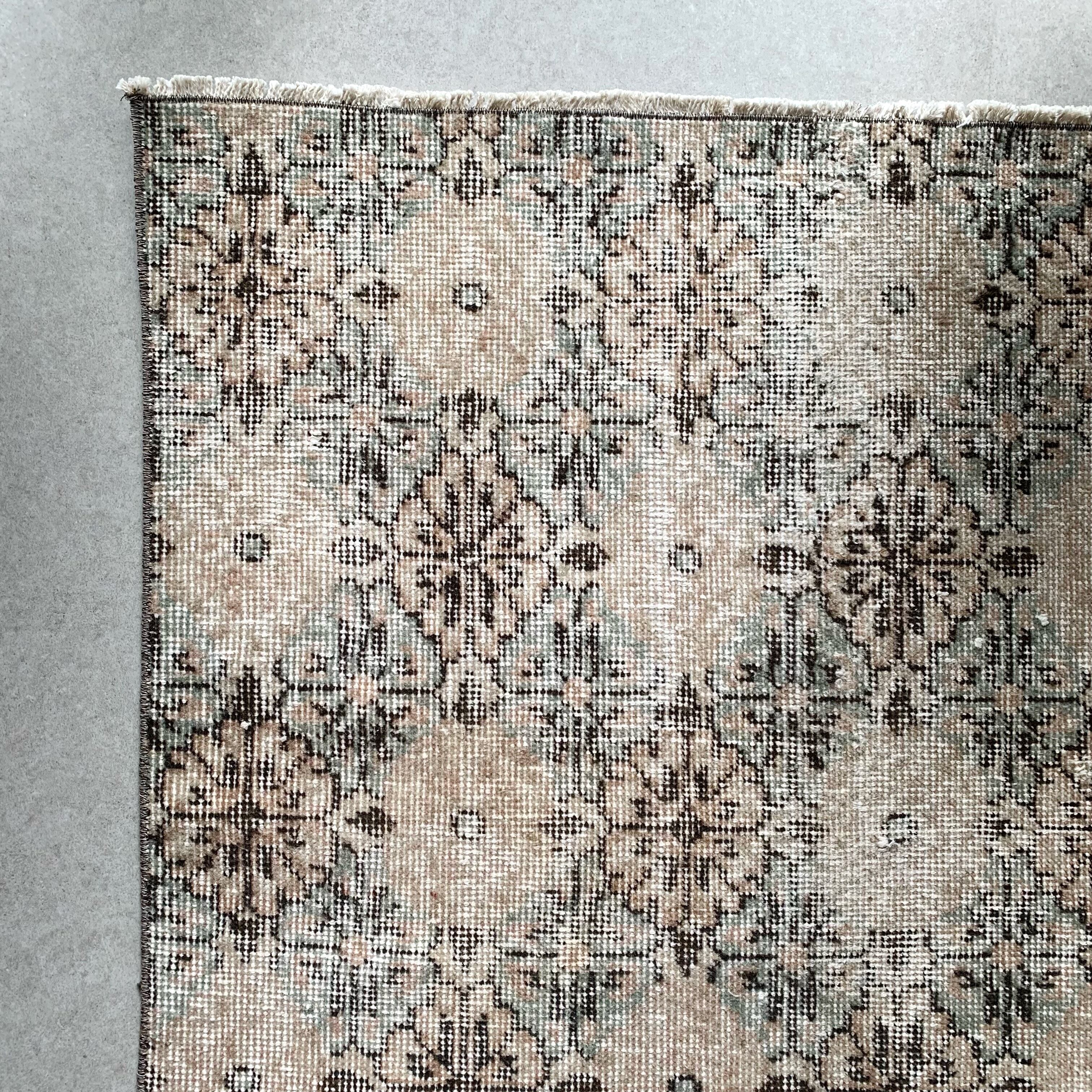 Vintage rug 133×94/トルコラグ ヴィンテージラグ | SEANA