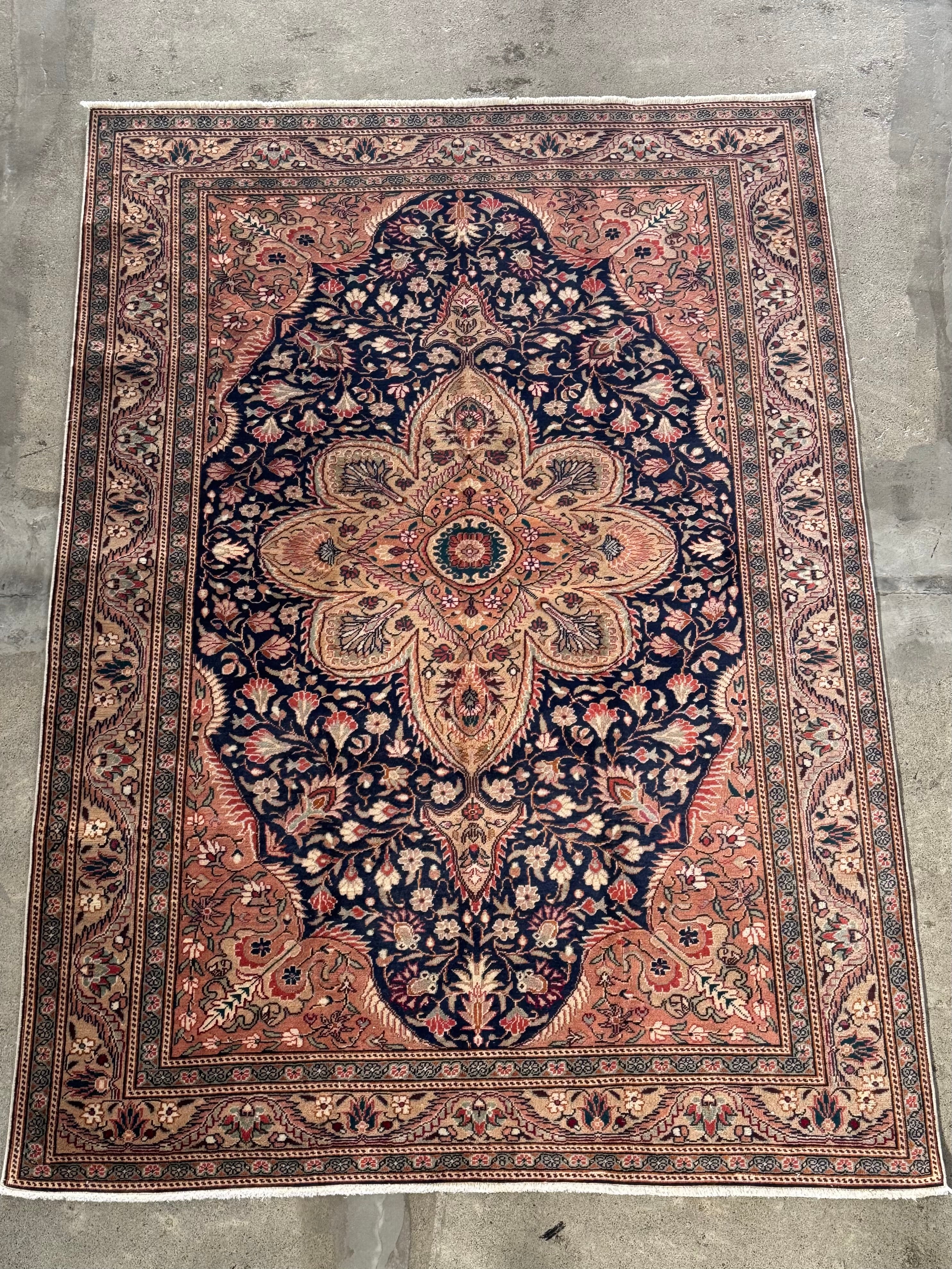 トルコ絨毯玄関マット約1×0.59=1.59 トルコ絨毯玄関マット約1×