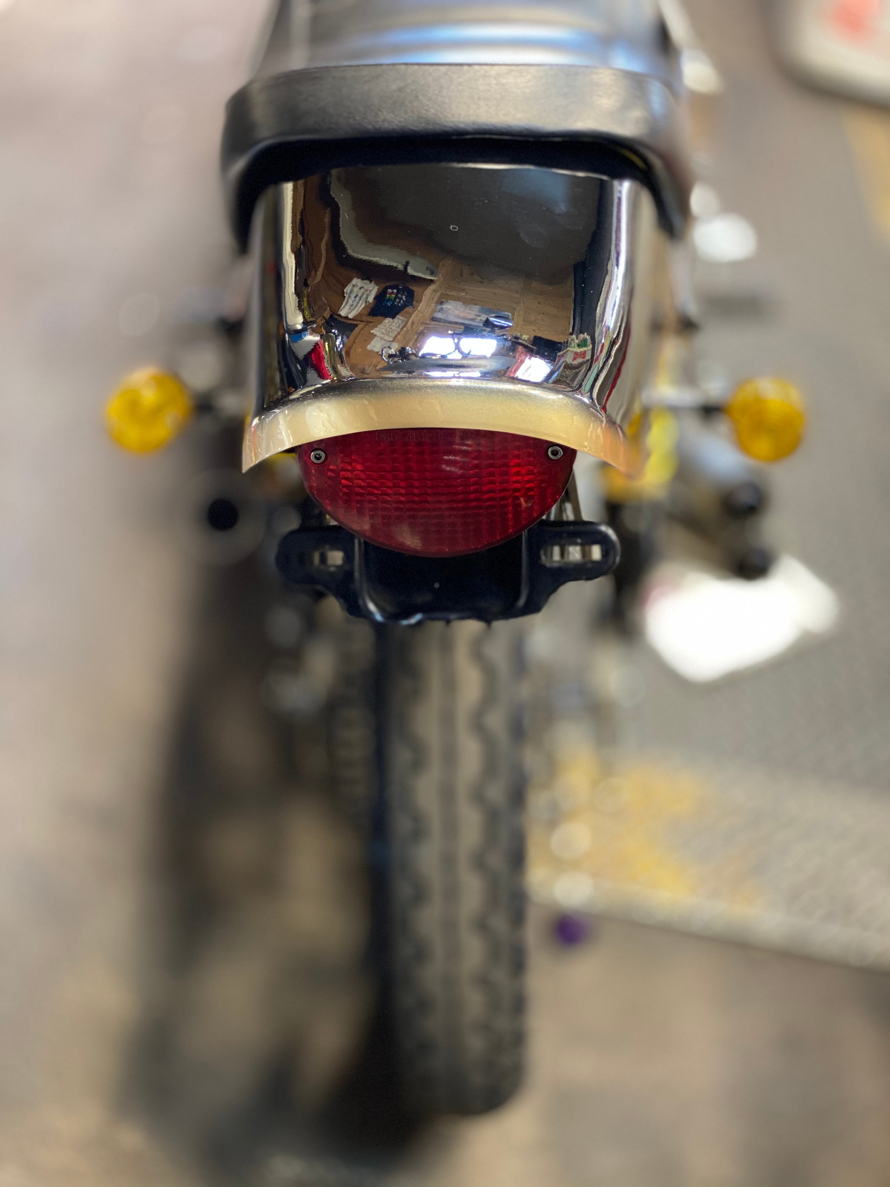 KH用 FRP Z2テールカウル ＊Bタイプ＊（テールランプ位置 奥に入る