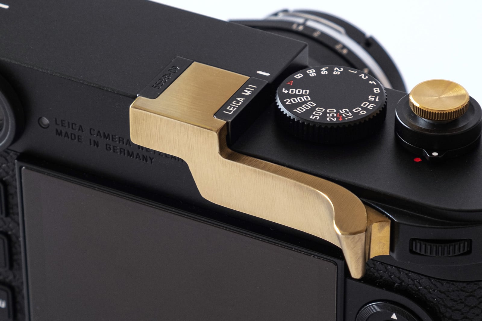 サムレスト M ブラックペイント【 for Leica M10/11 】 | nanigashi