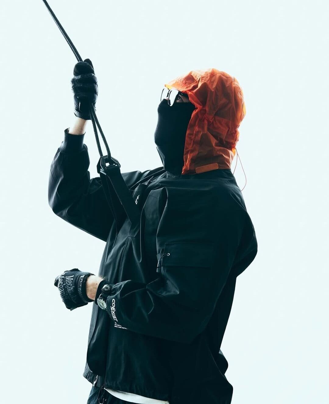 COMFY CMF OUTDOOR GARMENT 