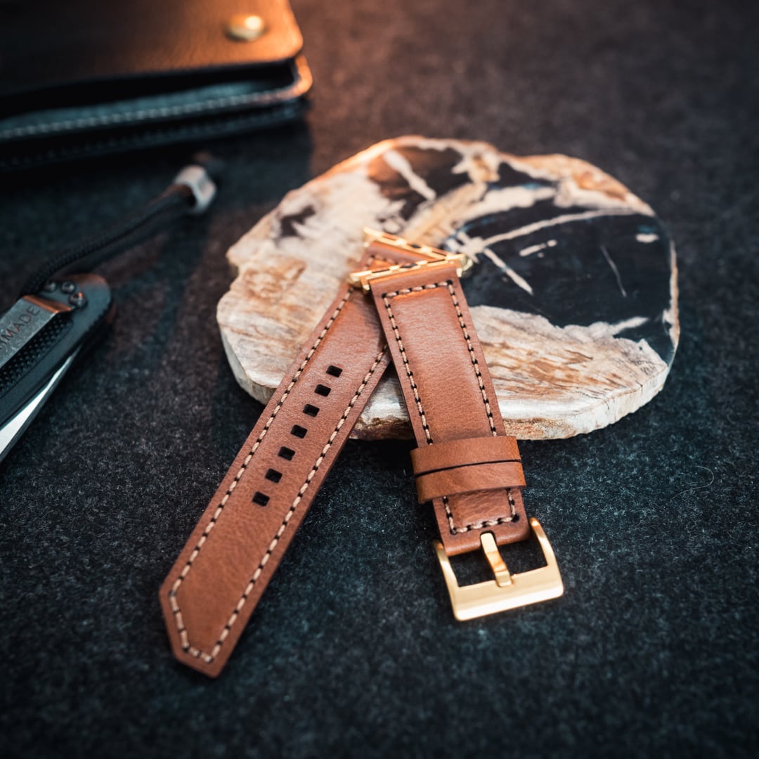 AppleWatch用レザーバンド【茶】 - Luxe[リュクス] | N FIVE（エヌ