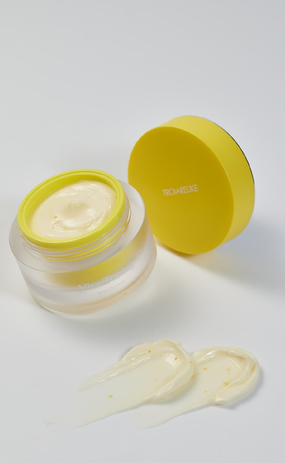 TROIAREUKE トロイアルケ】VITA TONING AMPOULE CREAM | lecielayusbeauty