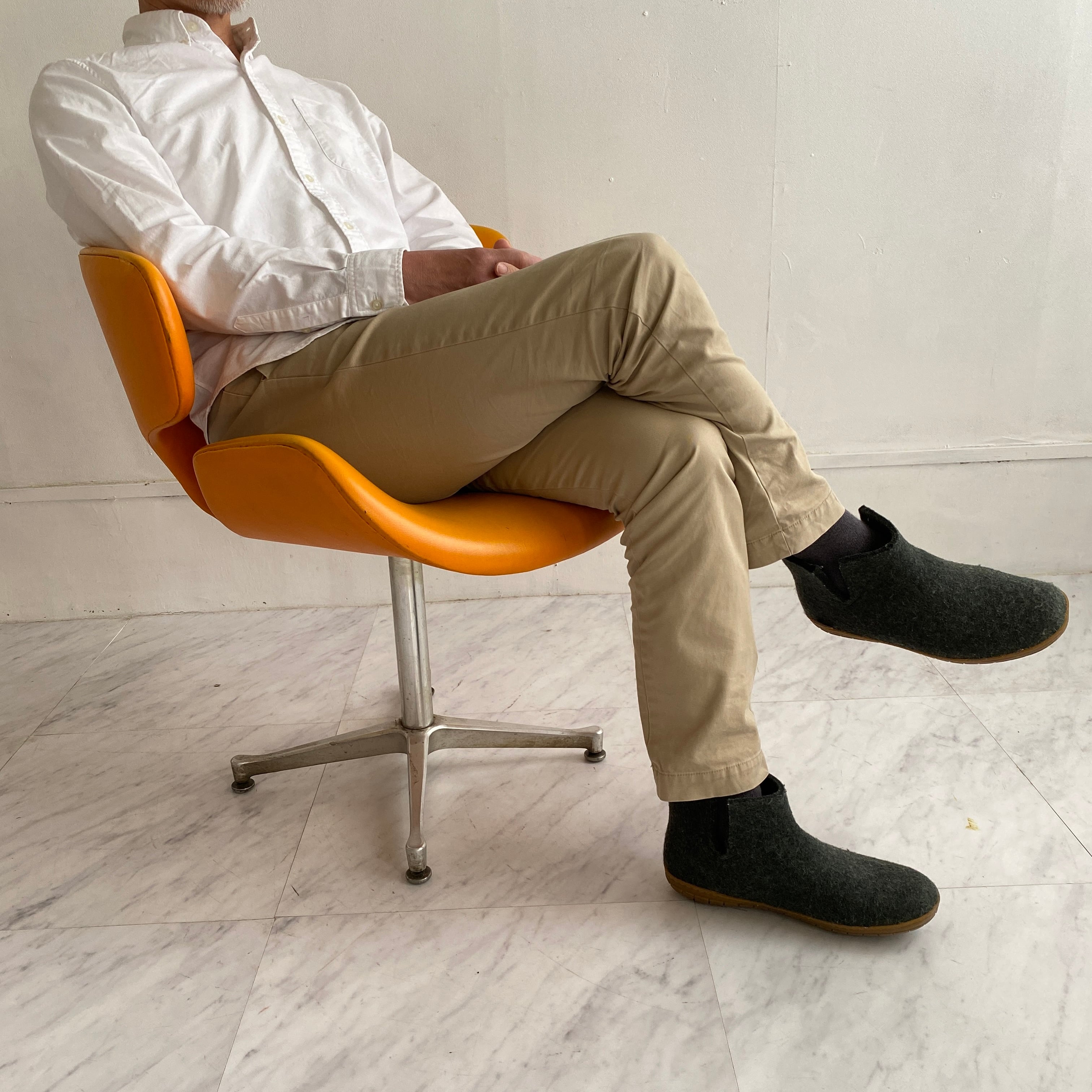 剣持勇カブトチェア 天童木工製 ブラウン 剣持勇カブトチェア 天童木工