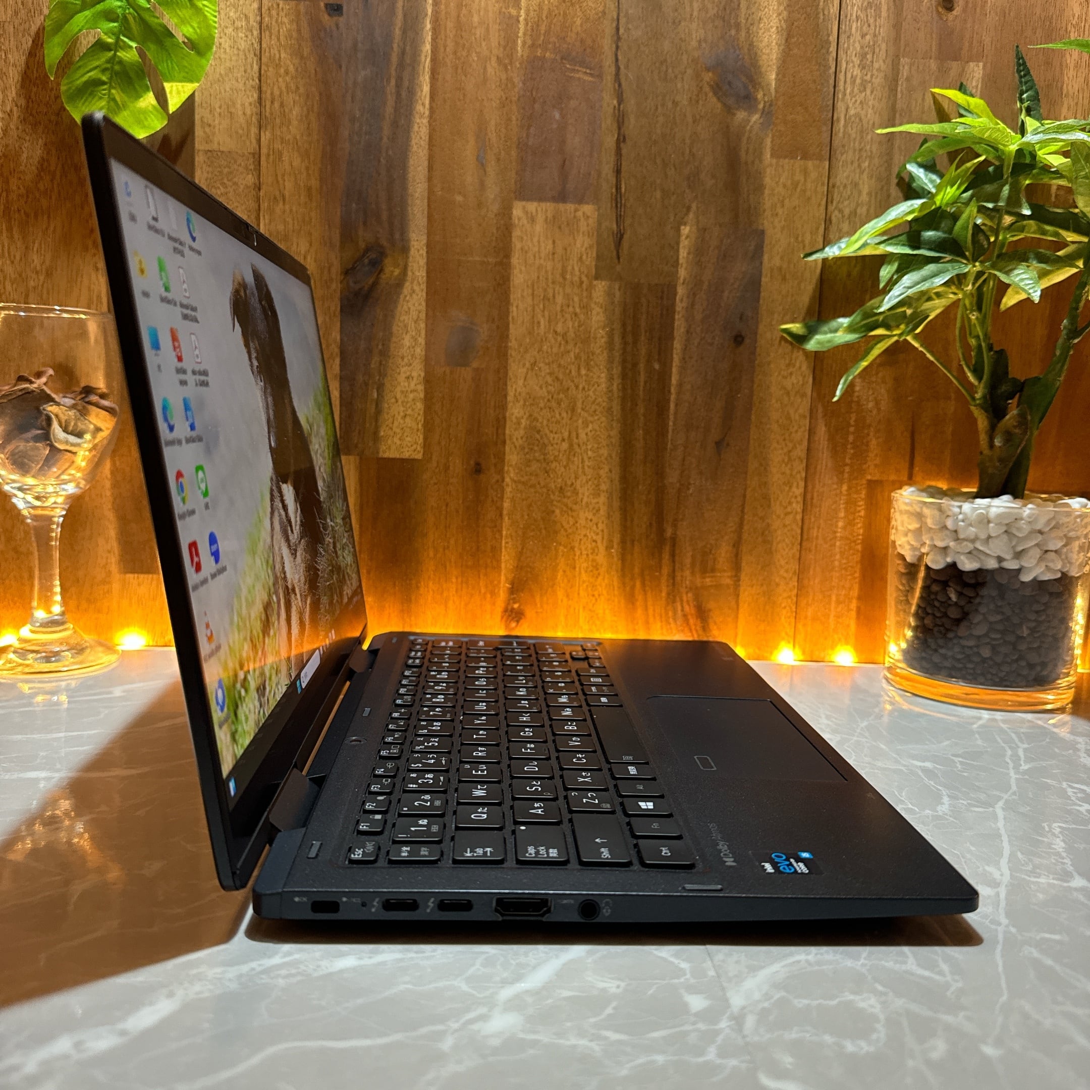 2in1モデル』Dynabook V83/HS タッチパネル 人気 i5第11世代 メモリ8GB