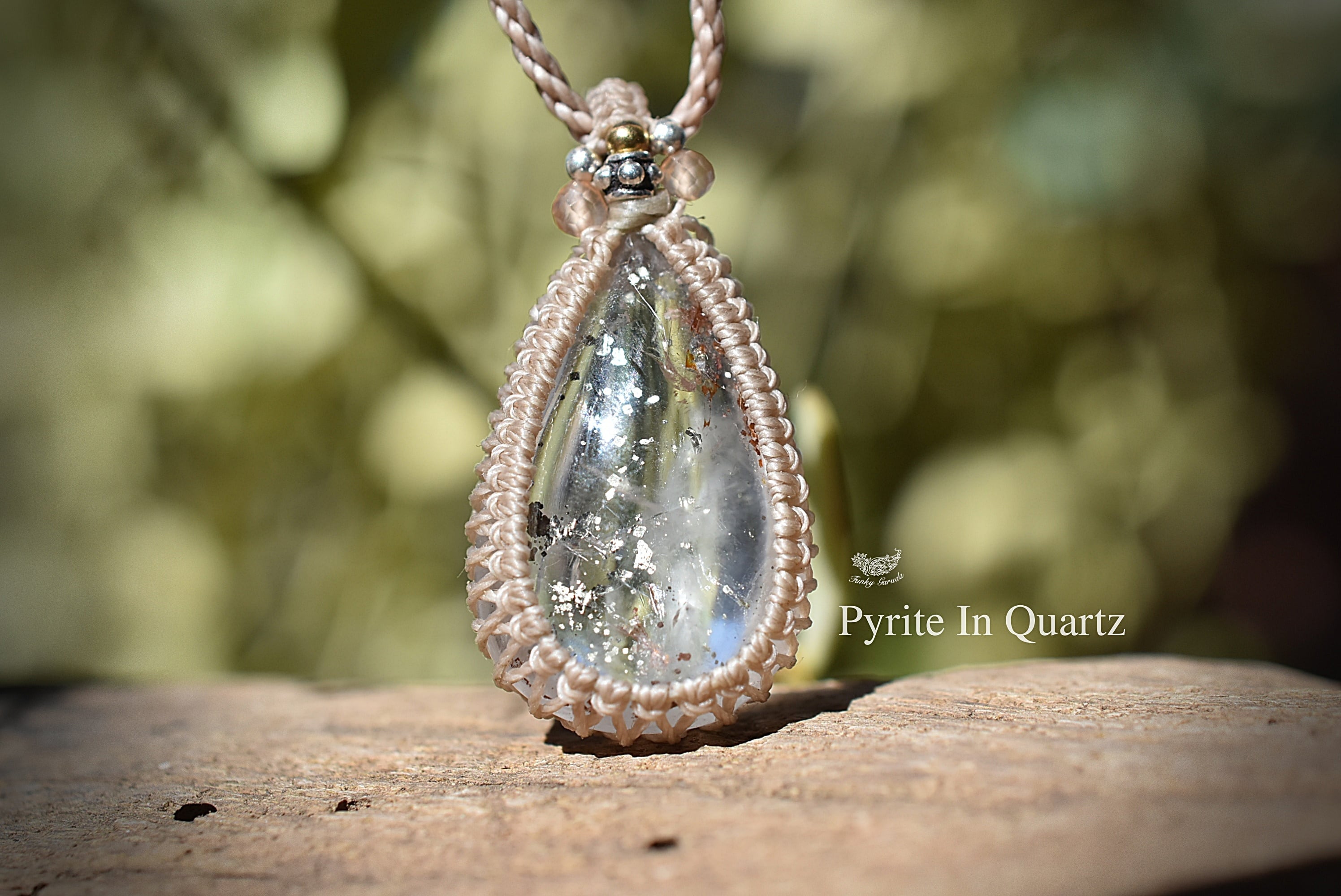 レア☆銀の印☆パイライトインクォーツ マクラメネックレス1003