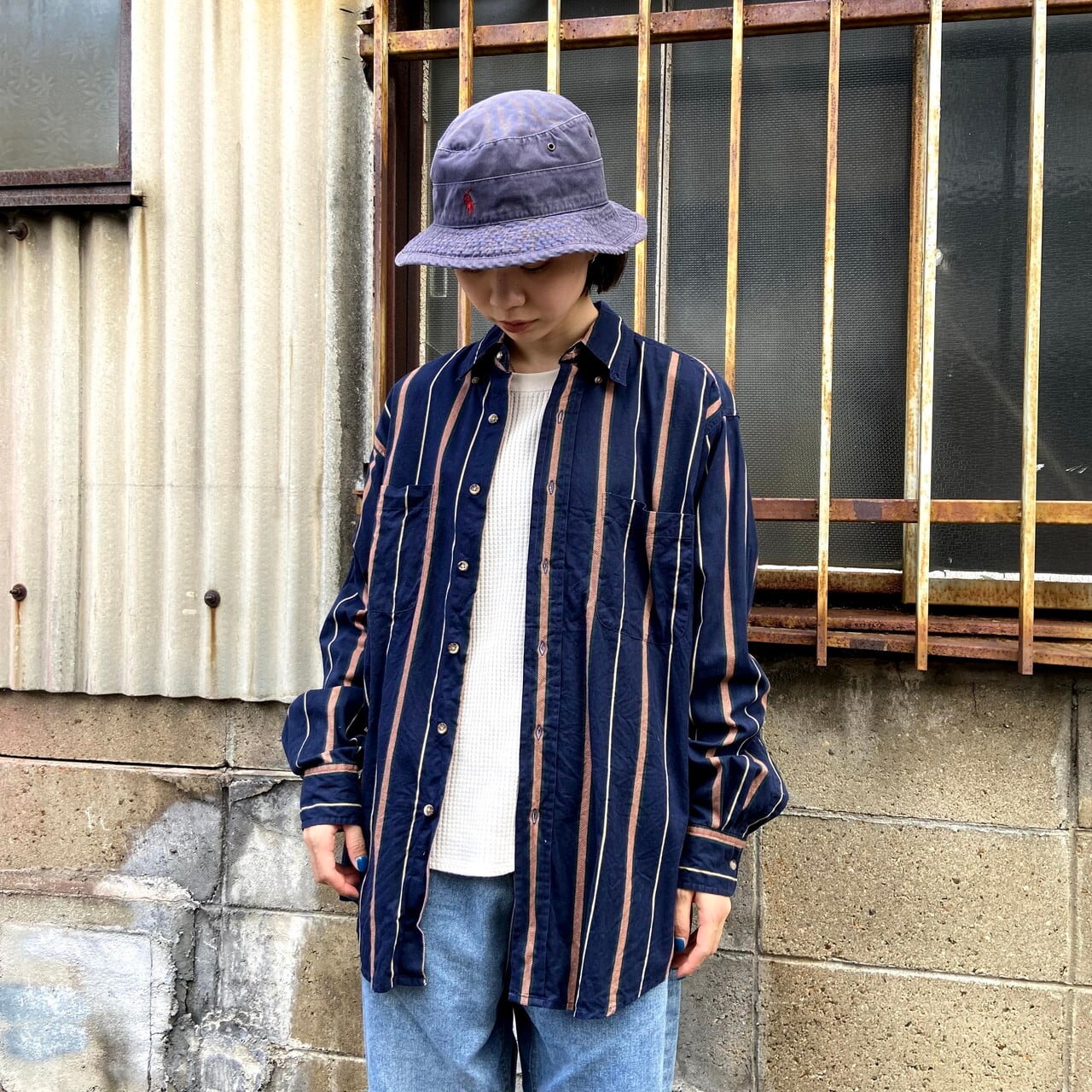 9990e7fbd05460584a33606083938f