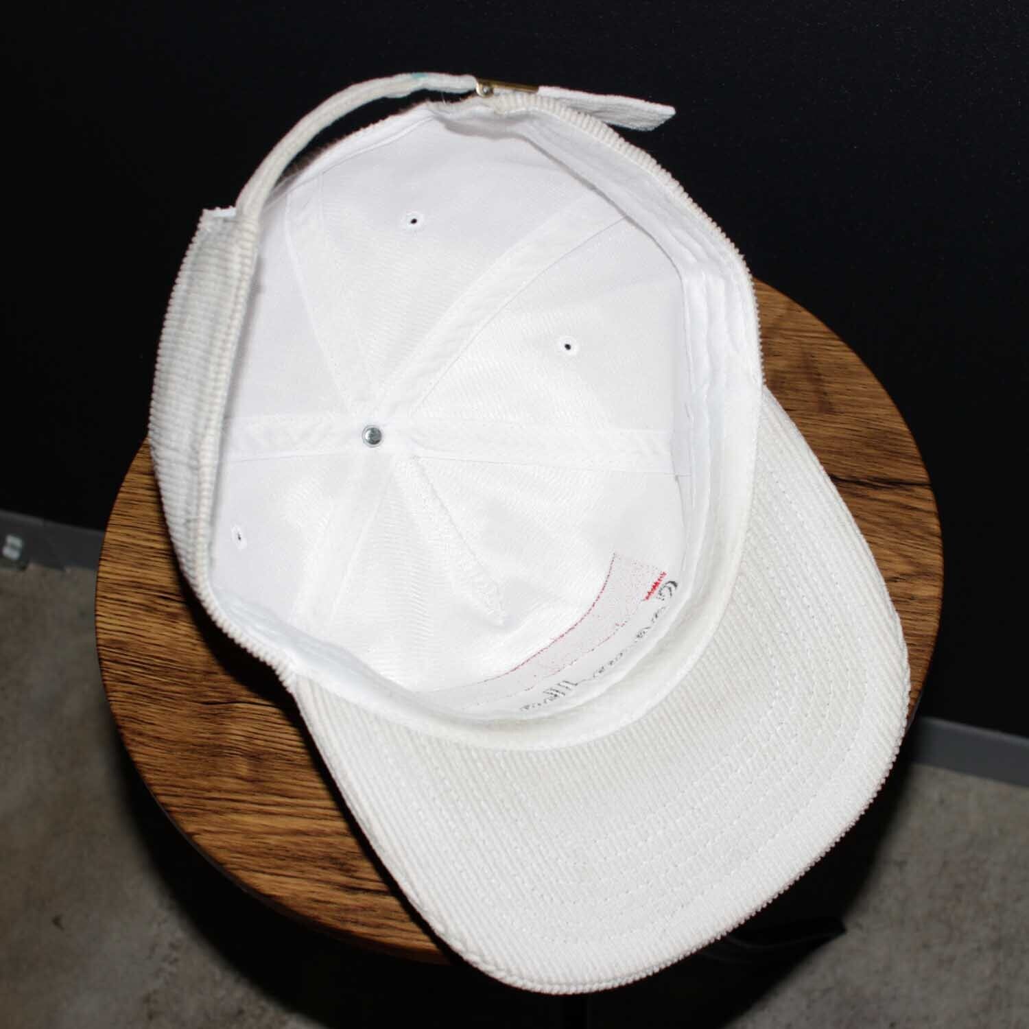 Marlboro Font Corduroy Trucker Cap white and red コーデュロイ