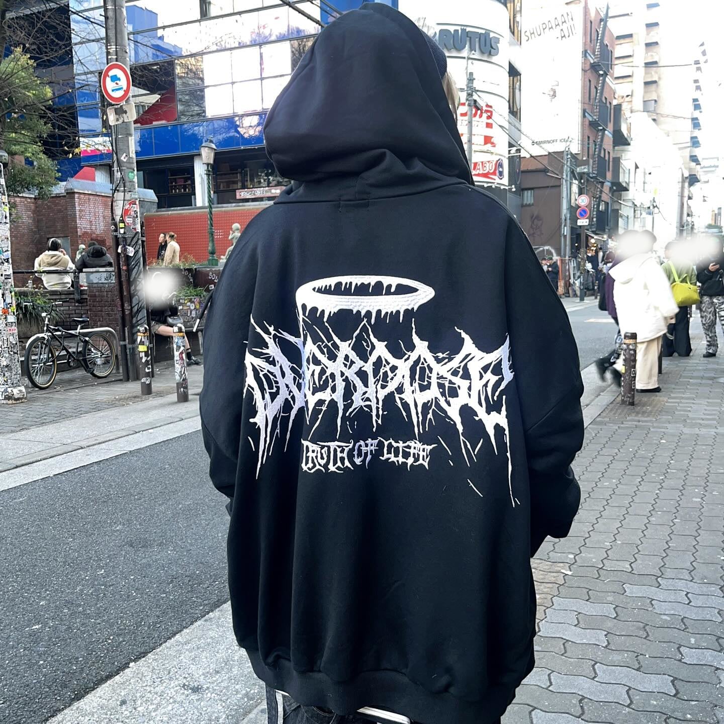 渋谷店で人気！】サブカル刺繍☆チェーンZIPパーカー | VOLCAN&APHRODITE