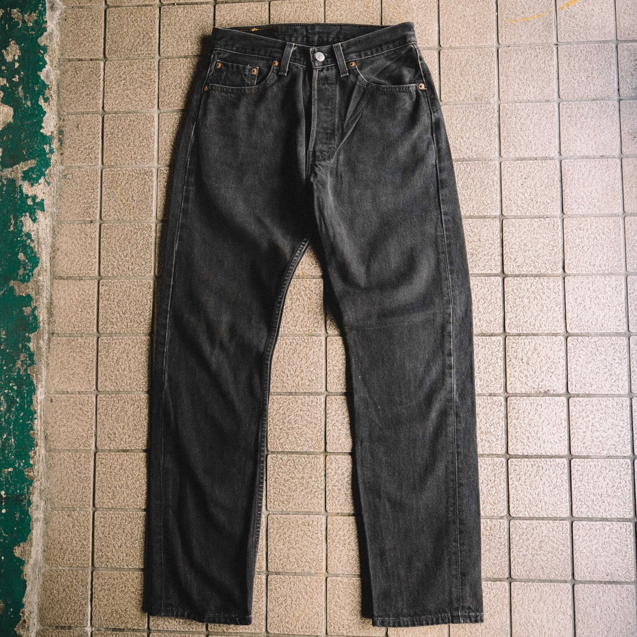 90's Levi's USA製 501後染めブラックデニム W28 L30(表記)【TA032404