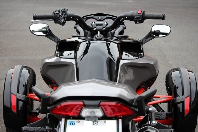 BRPカンナムスパイダー F3シリーズ用 シングルシートカバー | sashu2han