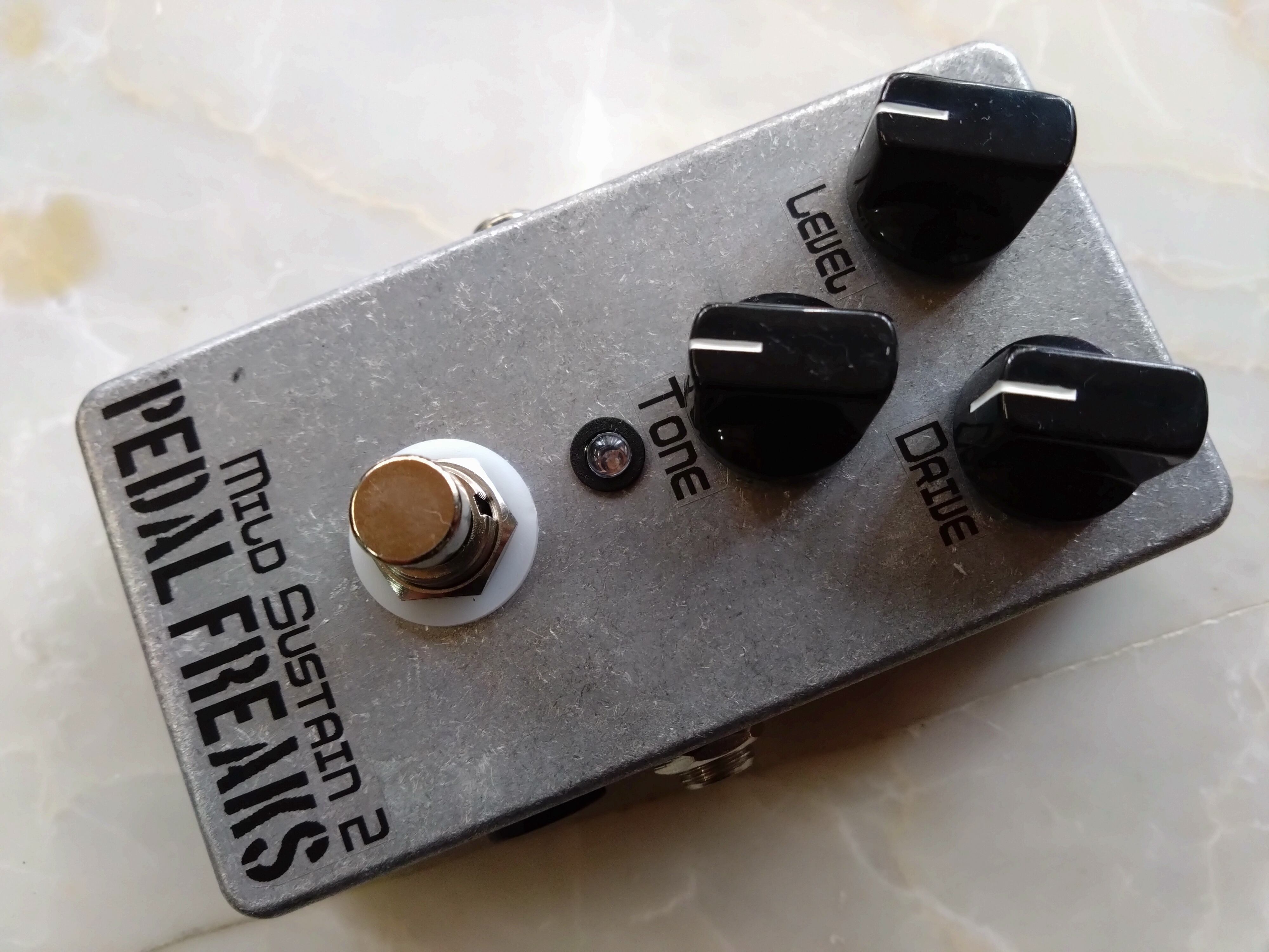 AKAI Shred-O-Matic(真空管オーバードライブ) AKAI Shred-O-Matic