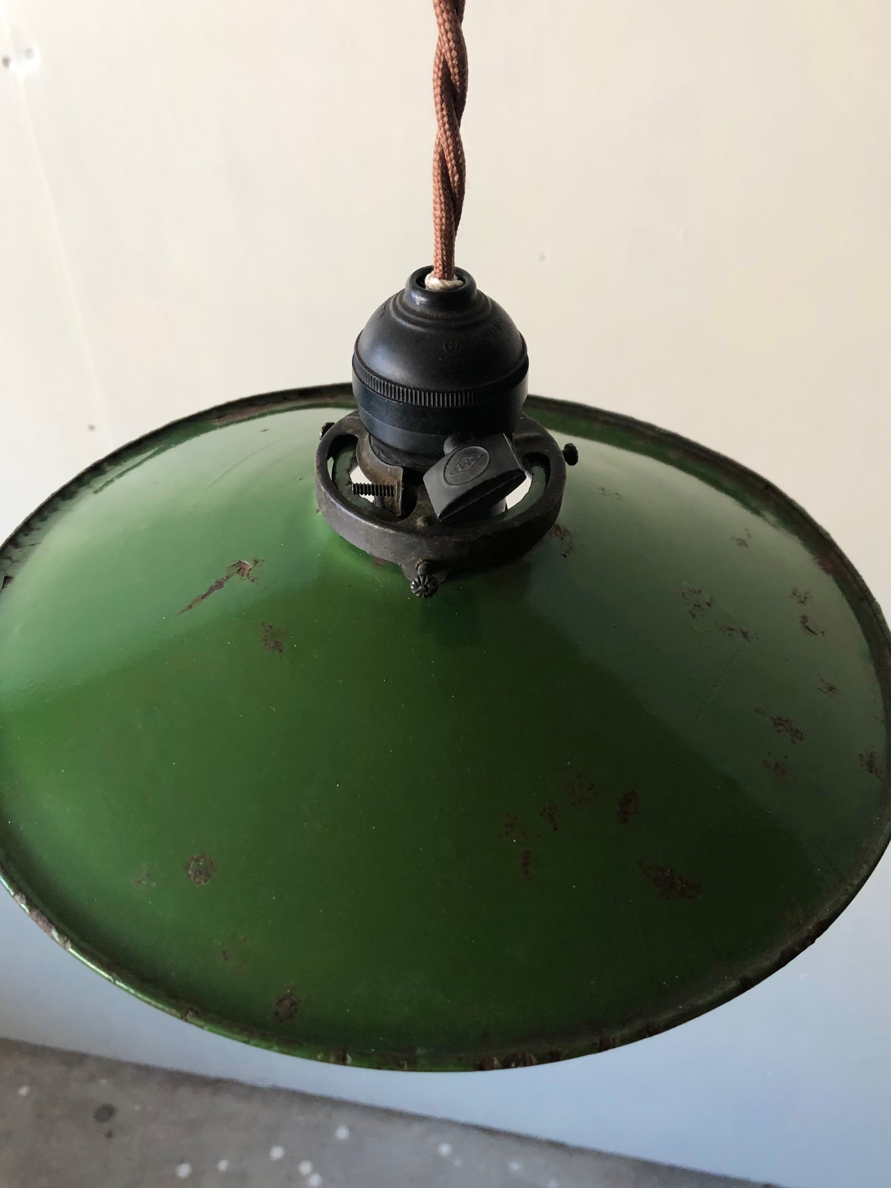 昭和レトロ 琺瑯 傘 ホーロー シェード ペンダントライト リメイク