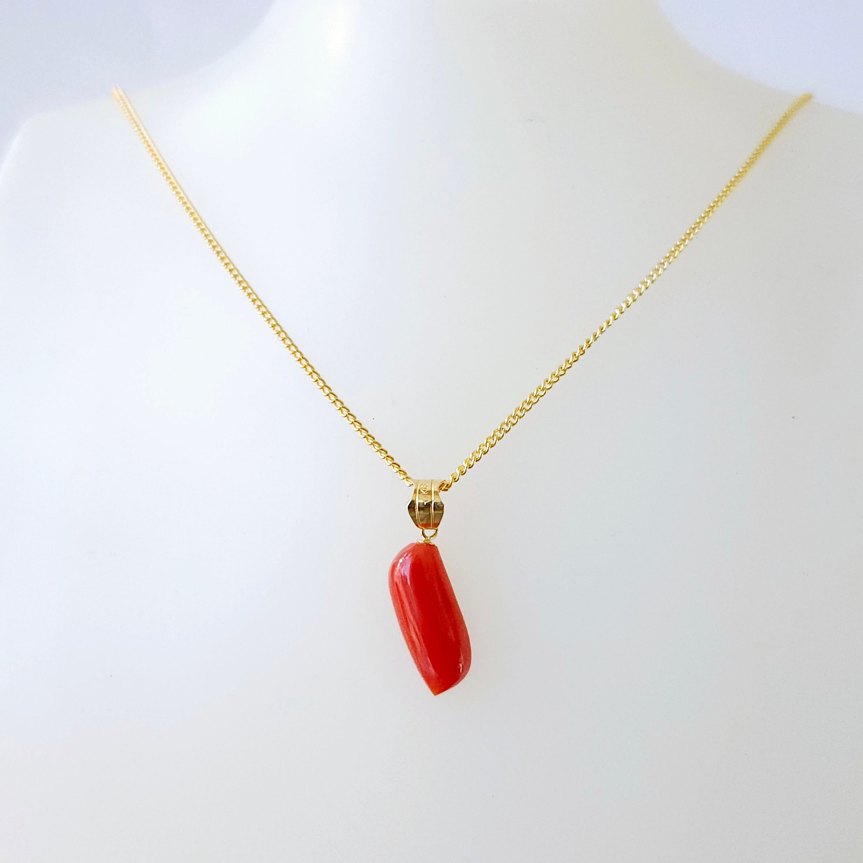 血赤珊瑚ペンダントトップ K18 【商品紹介動画が商品説明からご覧に