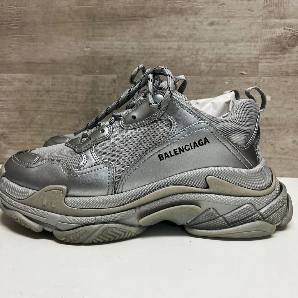 BALENCIAGA バレンシアガ Triple S SILVER METALILC スニーカー