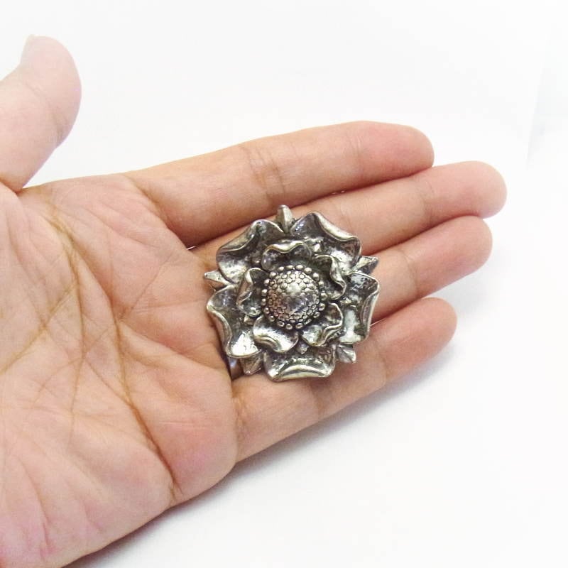 英国 MIRACLE ☆イギリス国花 紋章 テューダーローズ ピューター彫金