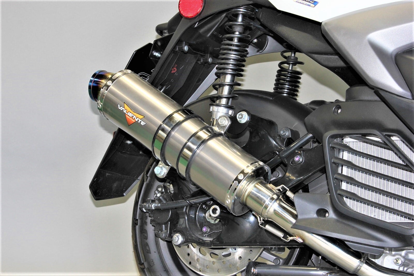 シグナス グリファス バイクマフラー 8BJ-SEJ4J NMAX125 NMAX155 SEG6J