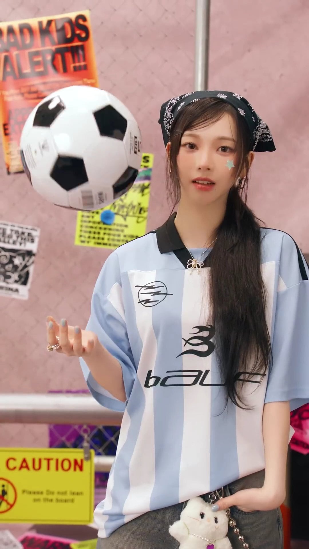 ☆aespa カリナ 着用！！【BAUF】Bサッカー ユニフォーム 半袖 Tシャツ