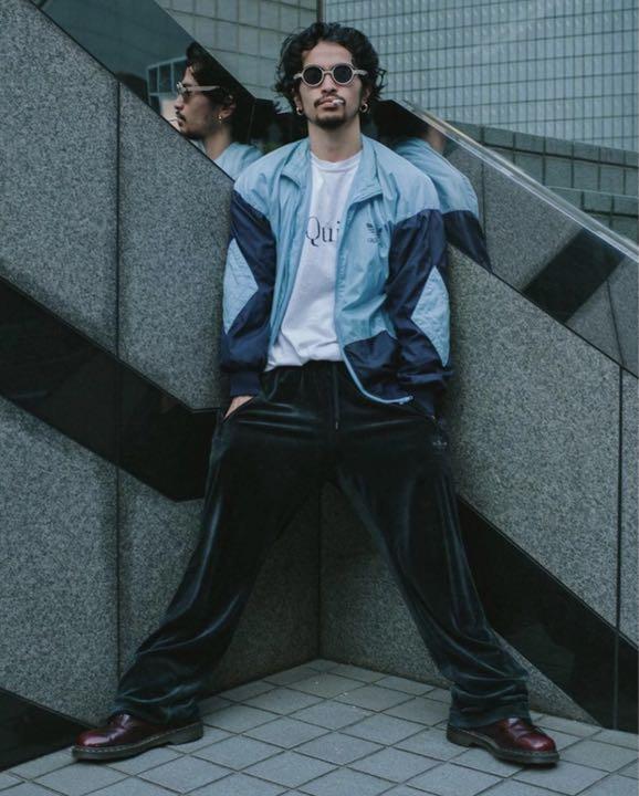 常田大希さん着用】アディダス ナイロンジャケット 刺繡ロゴ 万国旗