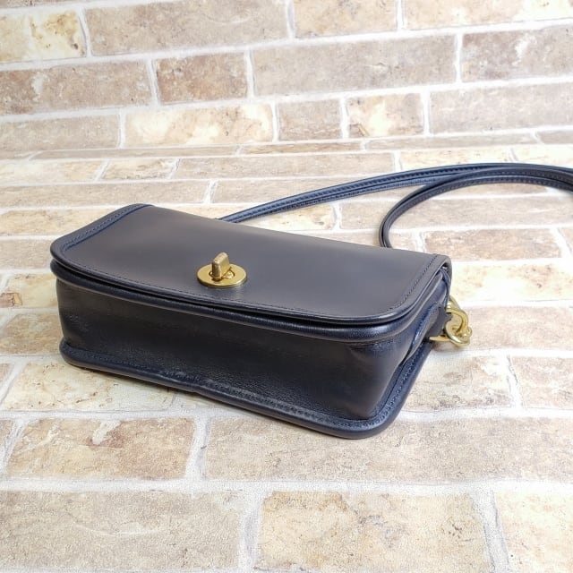 コーチ COACH ☆ ターンロック 復刻 クラシックコレクション レザー
