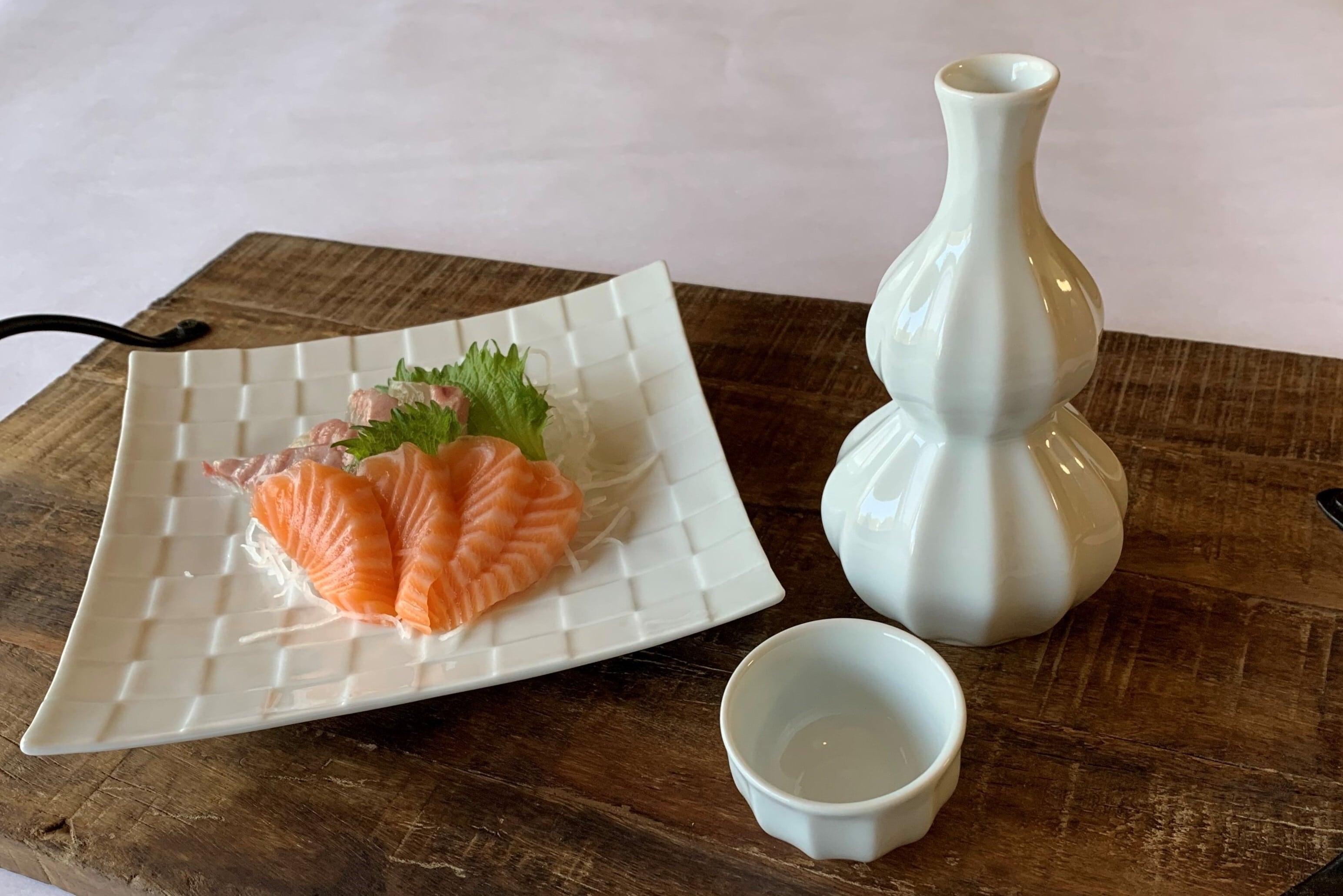 面取り一合ひさご徳利 ぐい呑み2個 セット 白 | 有田焼窯元 聖陶苑