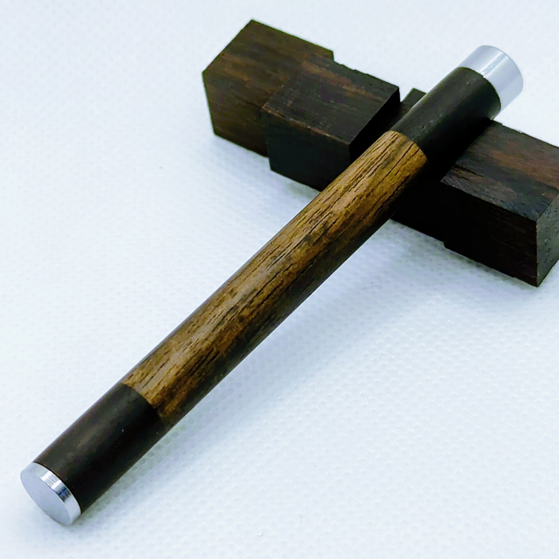 37黒柿墨流し 木製キャップ芯ケース 木目揃え 無塗装 37黒柿墨流し