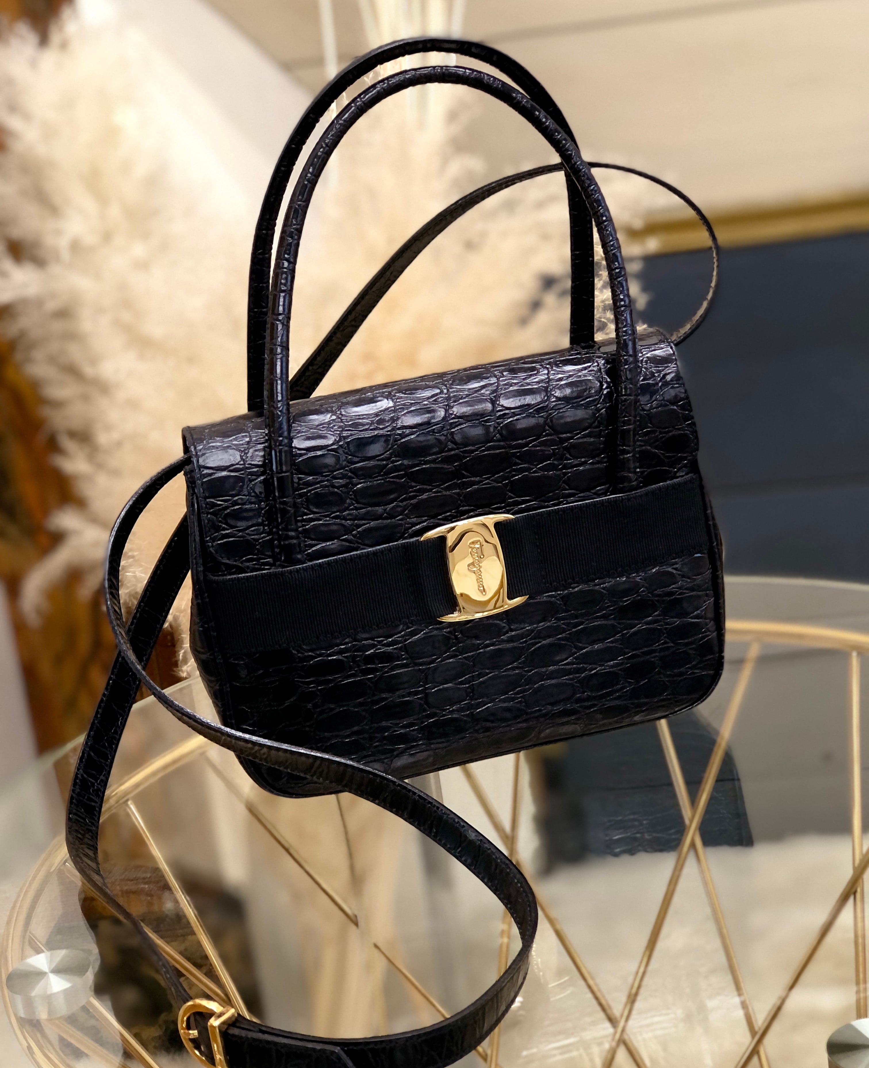 Salvatore Ferragamo サルヴァトーレ フェラガモ ヴァラリボン クロコ