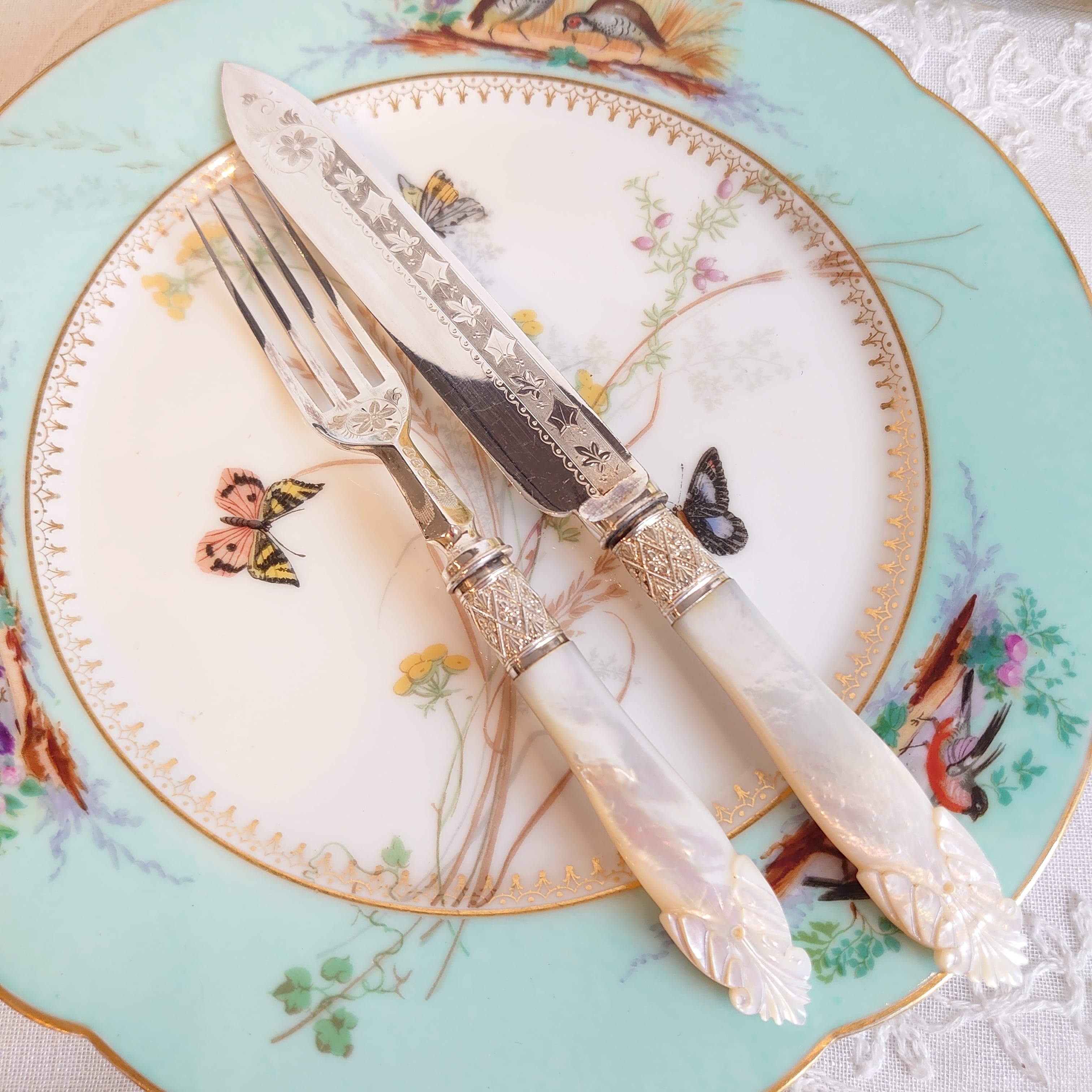 カトラリーセットナイフ / フォーク 英国白蝶貝カトラリーセット