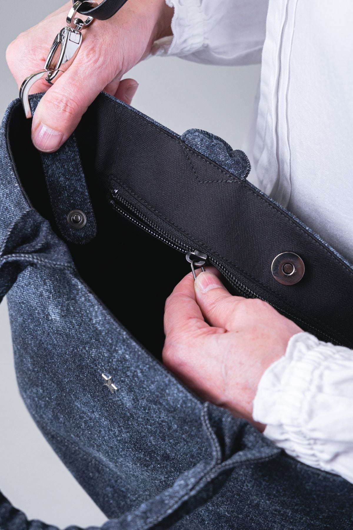 数量限定】岡山県「美星町」の星空を描いたデニム｜星空を持ち歩く