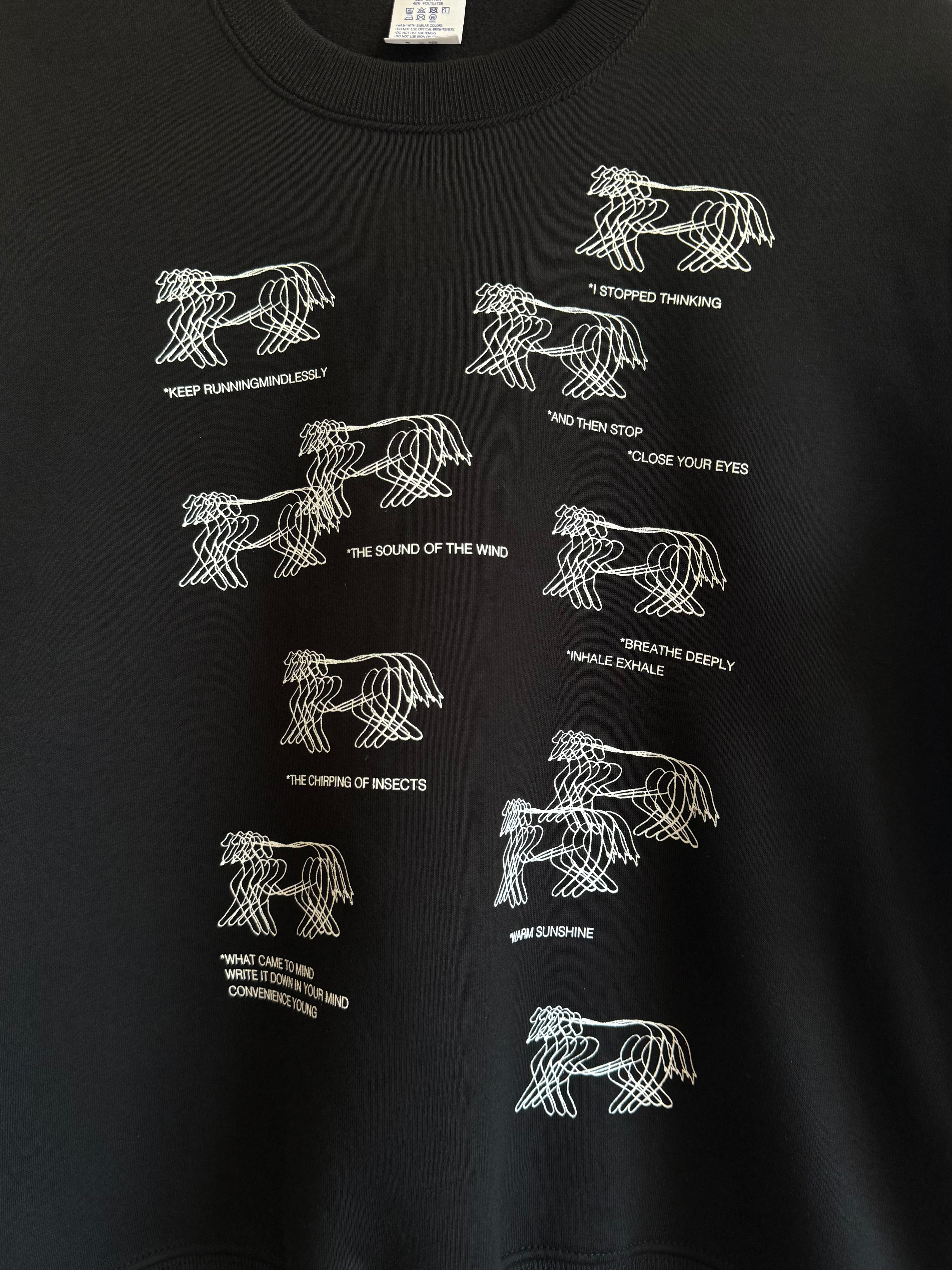 RUNNING DOGS SWEAT : BLACK | CONVENIENCE YOUNG