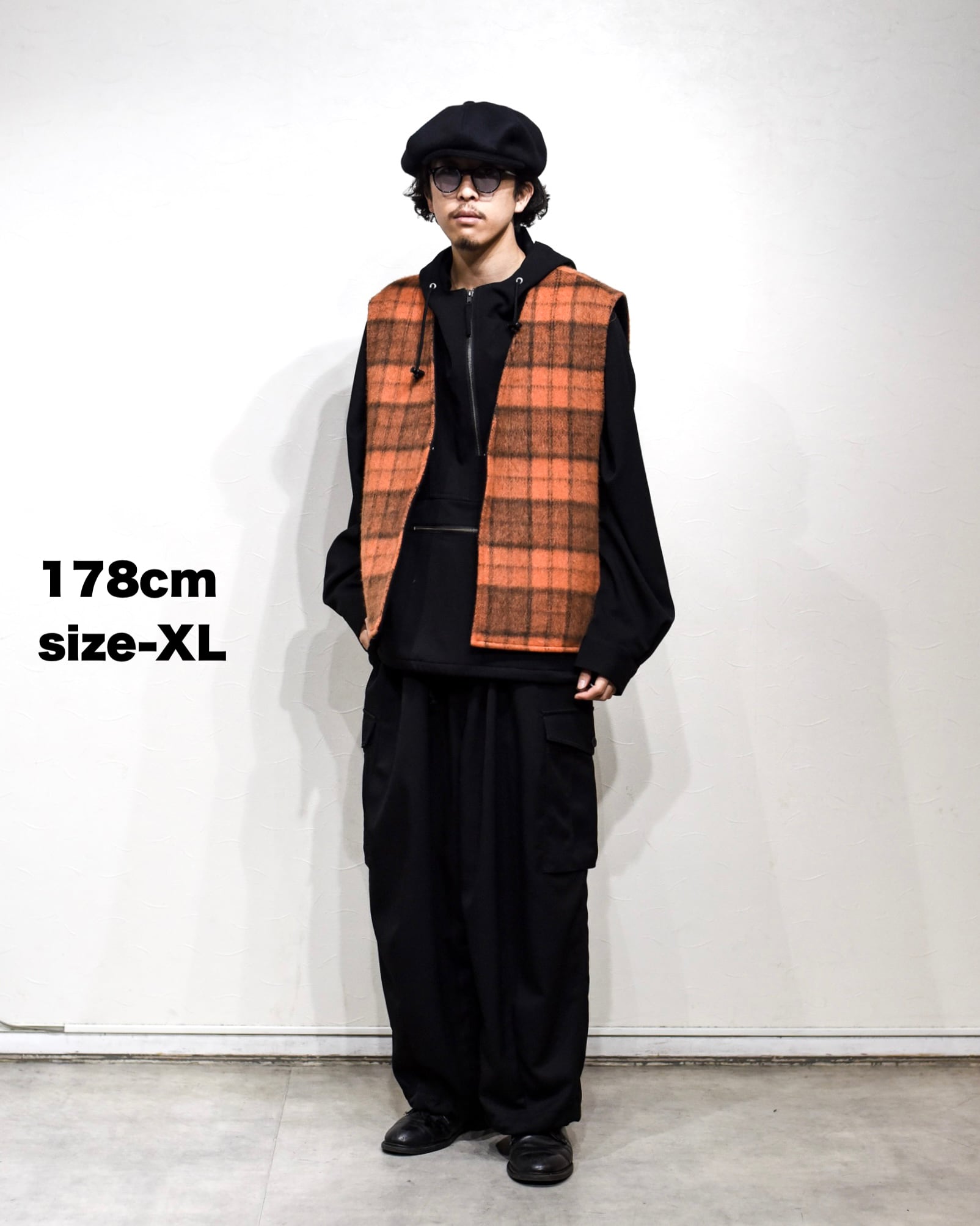 AMBERGLEAM - Reversible Wool Vest (L/XL) ¥36000+tax | KODONA in