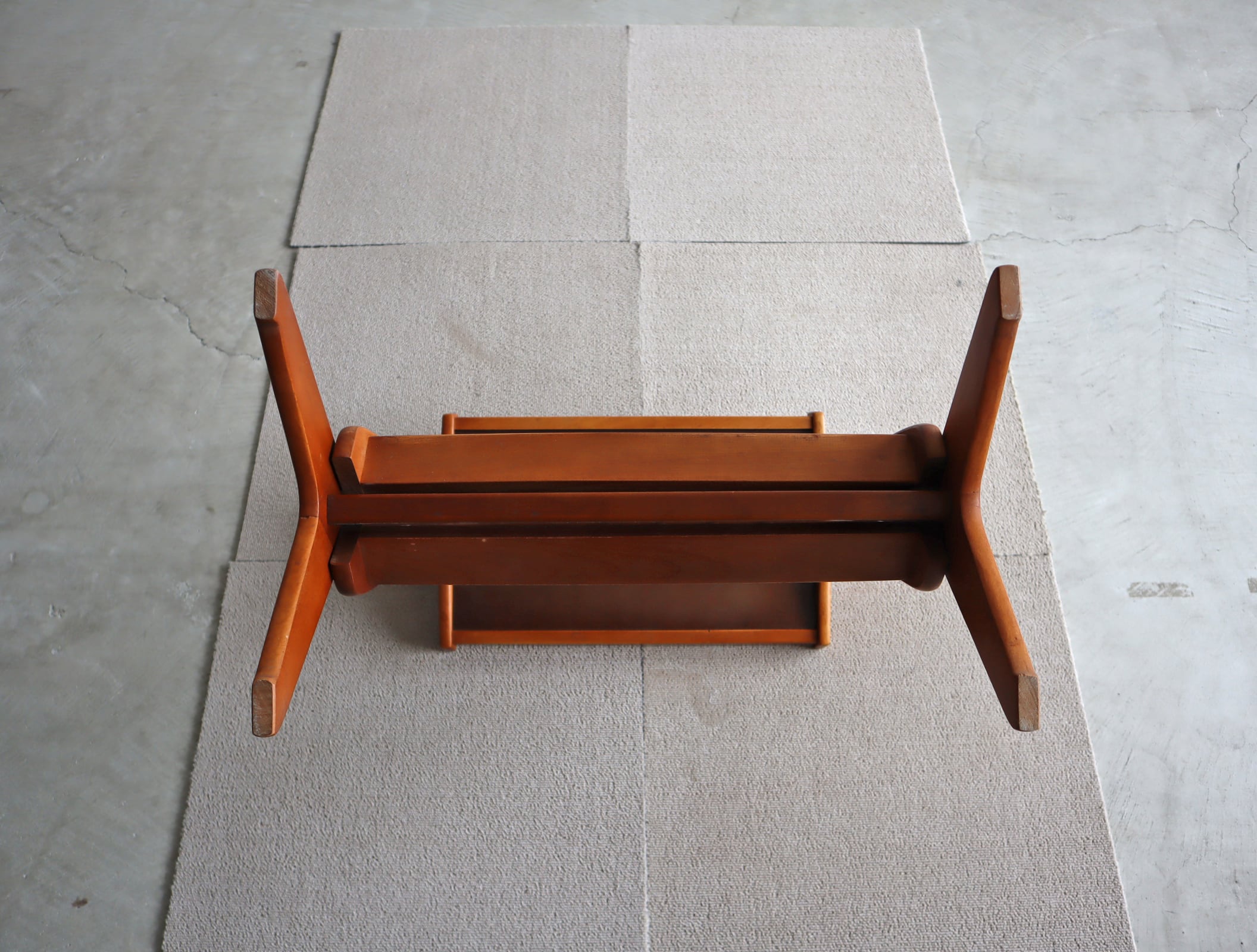 オールド カリモク ヴィンテージ マガジンラック＆サイドテーブル | fismic