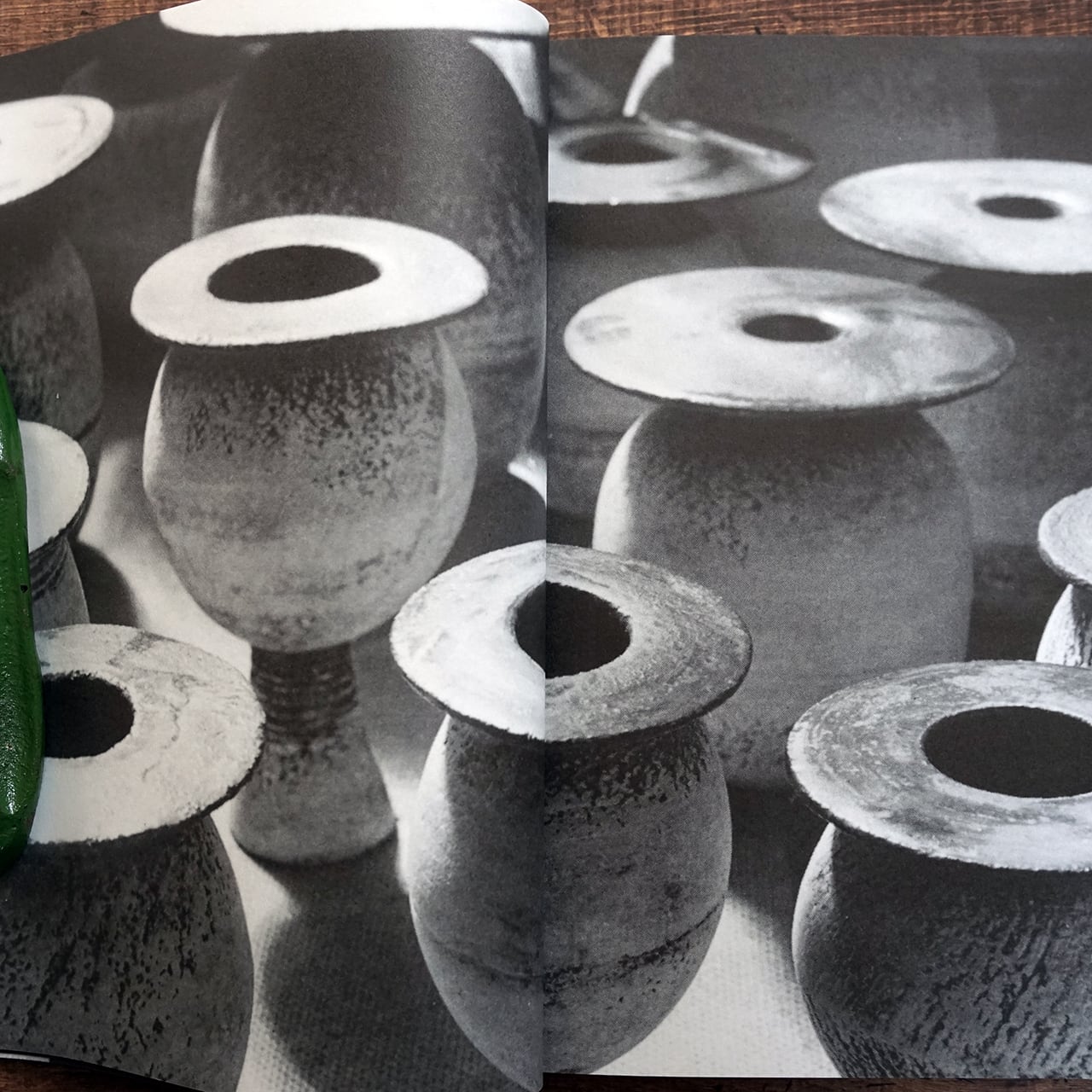 ハンス・コパー展図録 HANS COPER 20世紀陶器の革新 | タイムカプセル