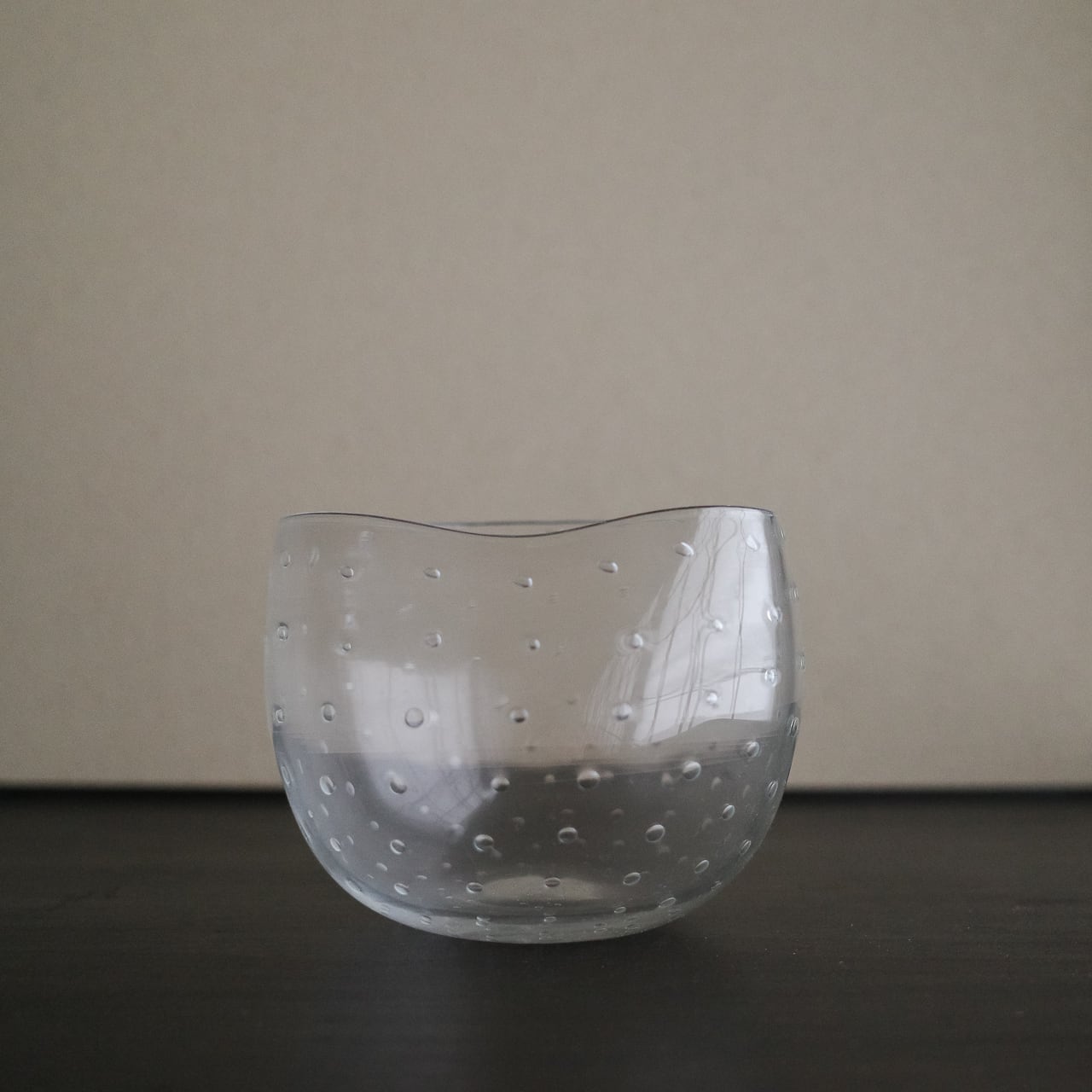 三嶋りつ惠作 ドットグラス | 花と休息「wakamatsu」