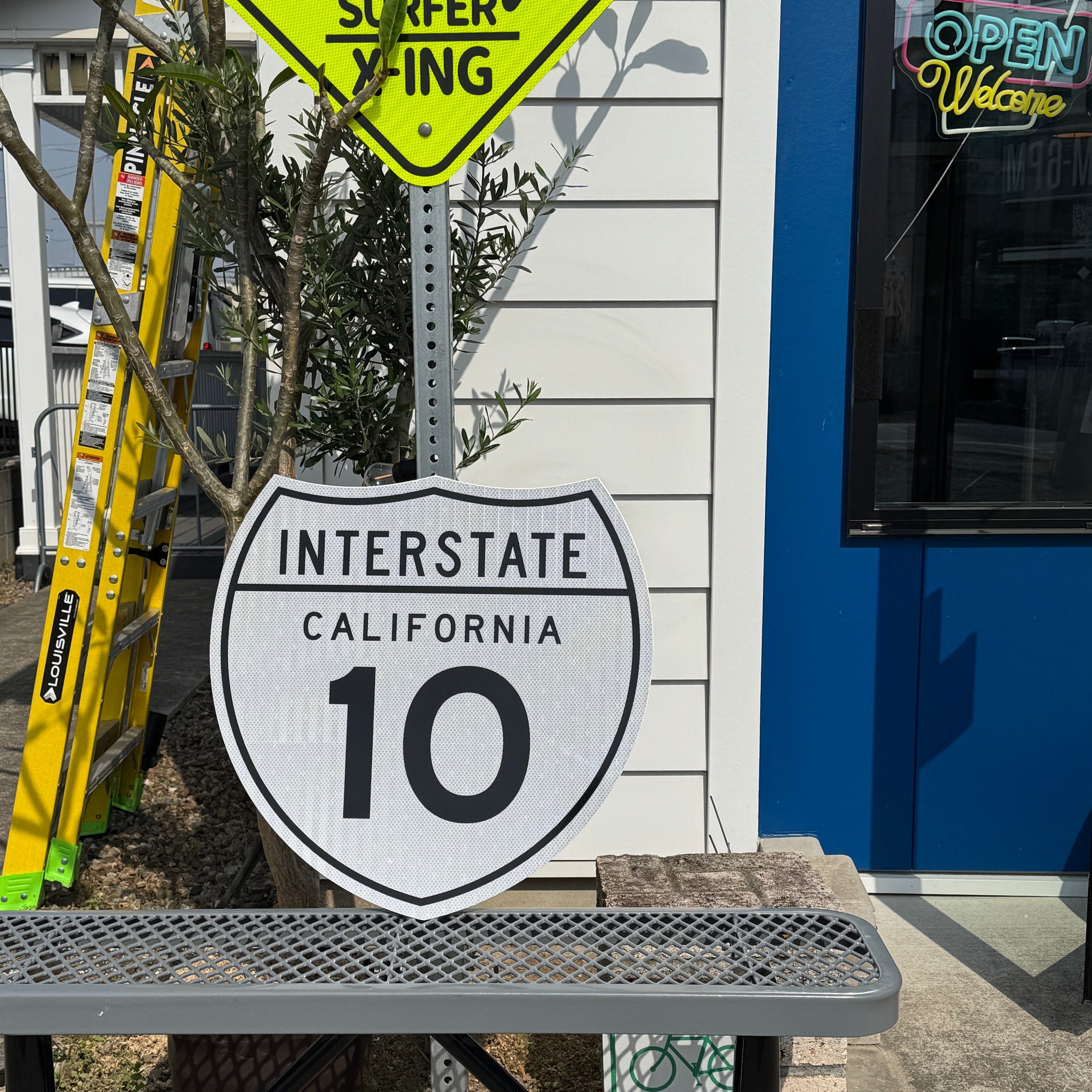 クラシックタイプ INTERSTATE ロードサイン【24in×24in】アメリカ