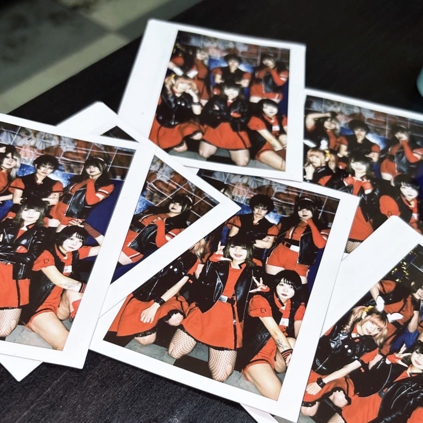 モガーズ6周年記念】集合チェキ | GOLLIPOP RECORD OFFICIAL GOODIES SHOP