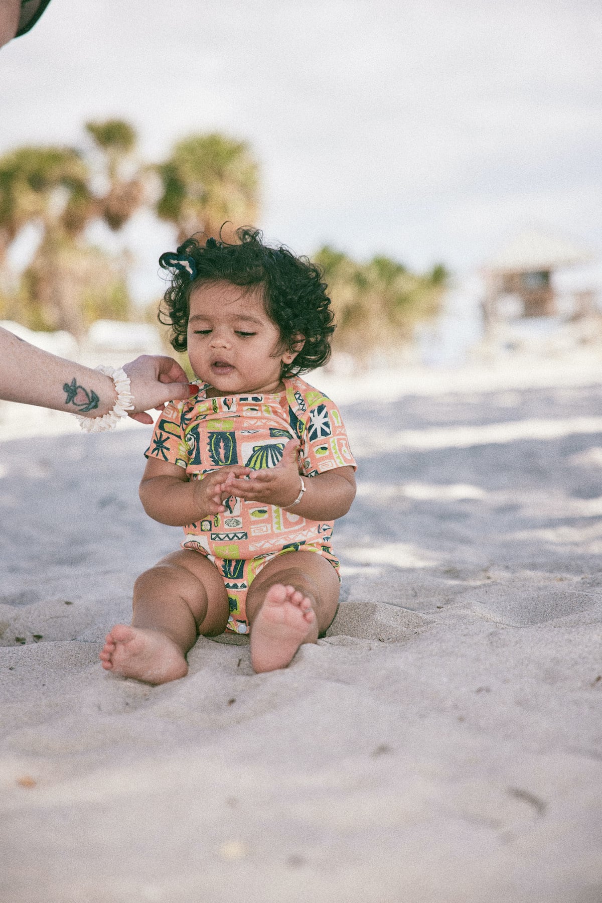 ロンパース・カバーオール misha&puff / ballon sleeve paloma onesie