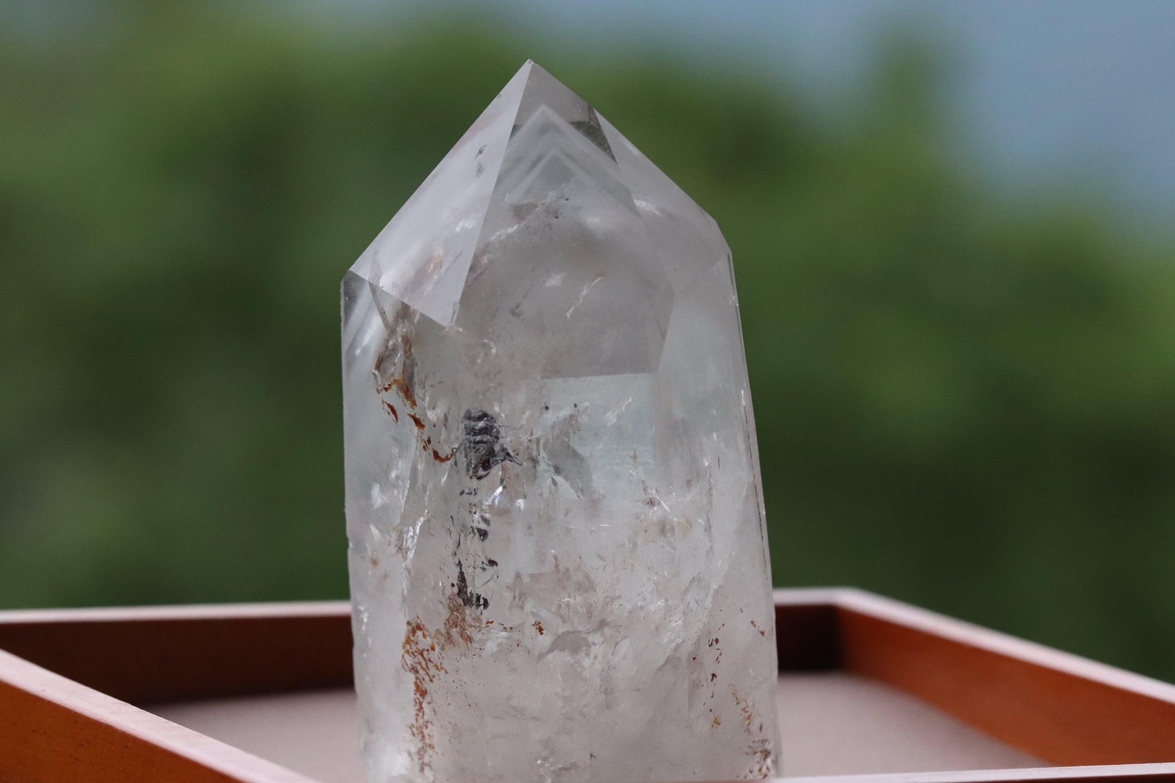 暮らしの中のmineral】コロンビア産水晶 レムリアンシードクリスタル