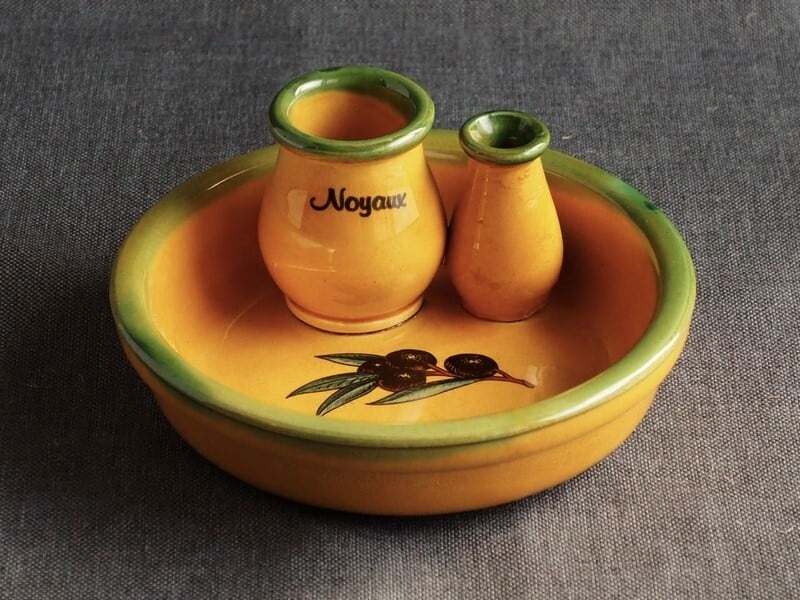 プロヴァンス陶器のオリーブ皿 フランス ブロカント 104014 | 南仏