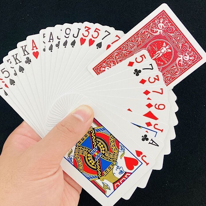 ギミックデック（仕掛けのあるトランプ） | 横浜マジック