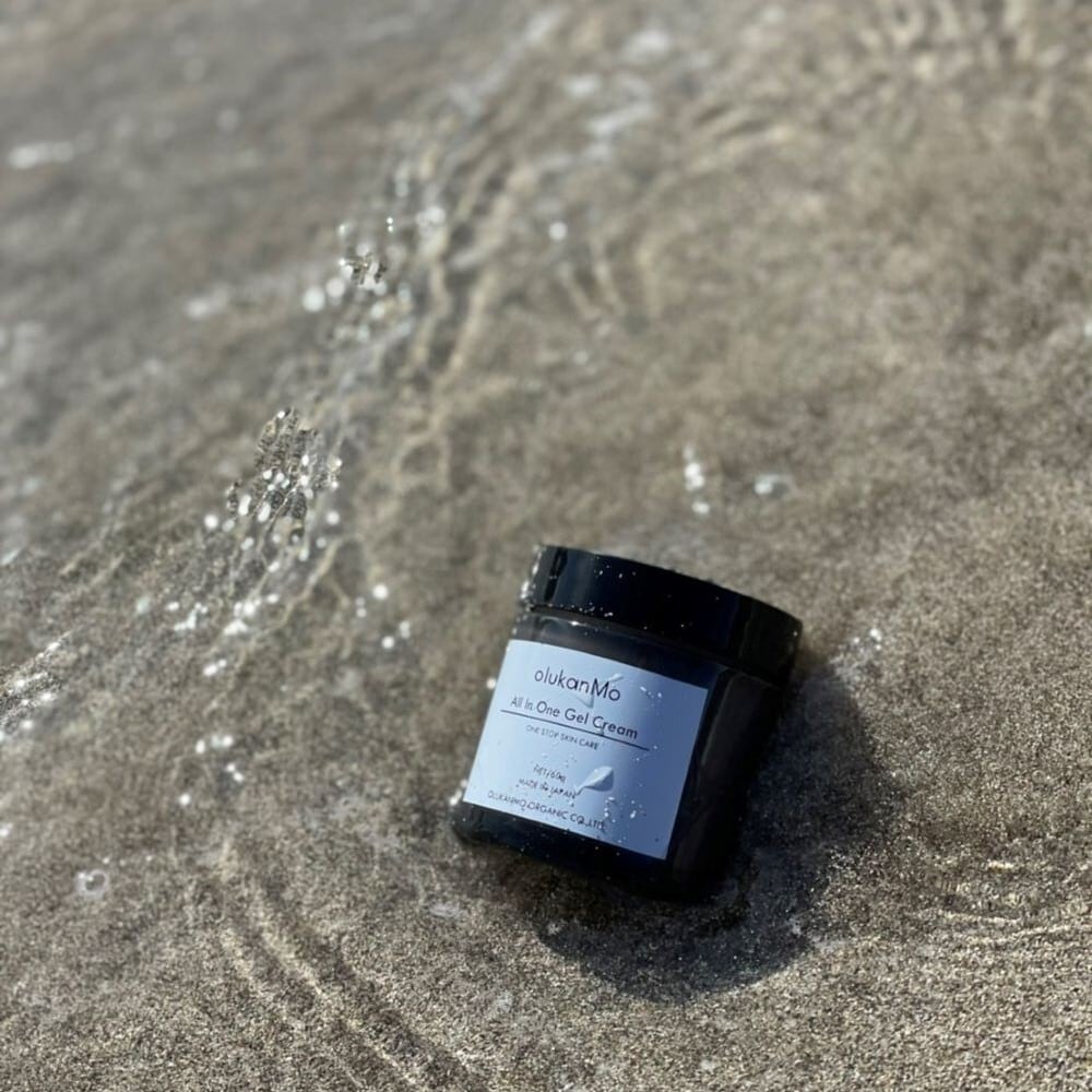 olukanMo ALL IN ONE GEL CREAM（ オルカンモ オールインワン ゲル