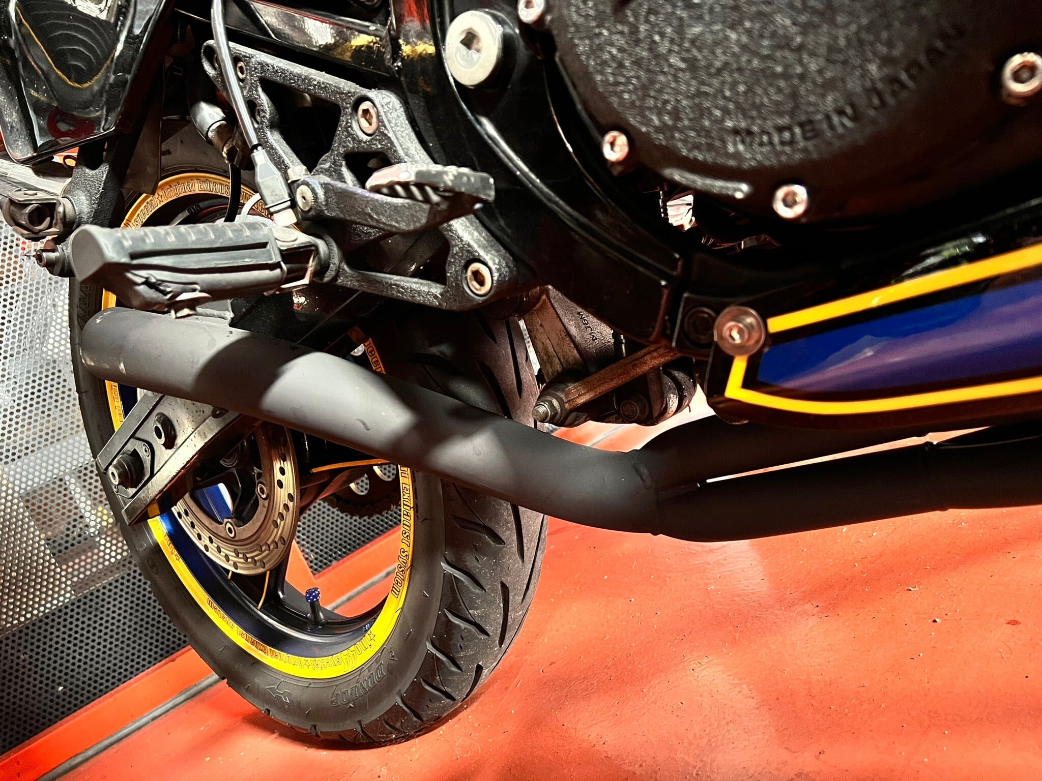 CBR用 猪武者ブレット管 第二章 外伝 耐熱ブラック塗装 サイレンサー