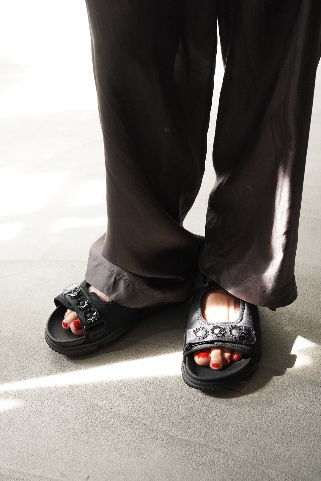 2025新品cecile bahnsen セシリーバンセン サンダルdrawer 2025新品