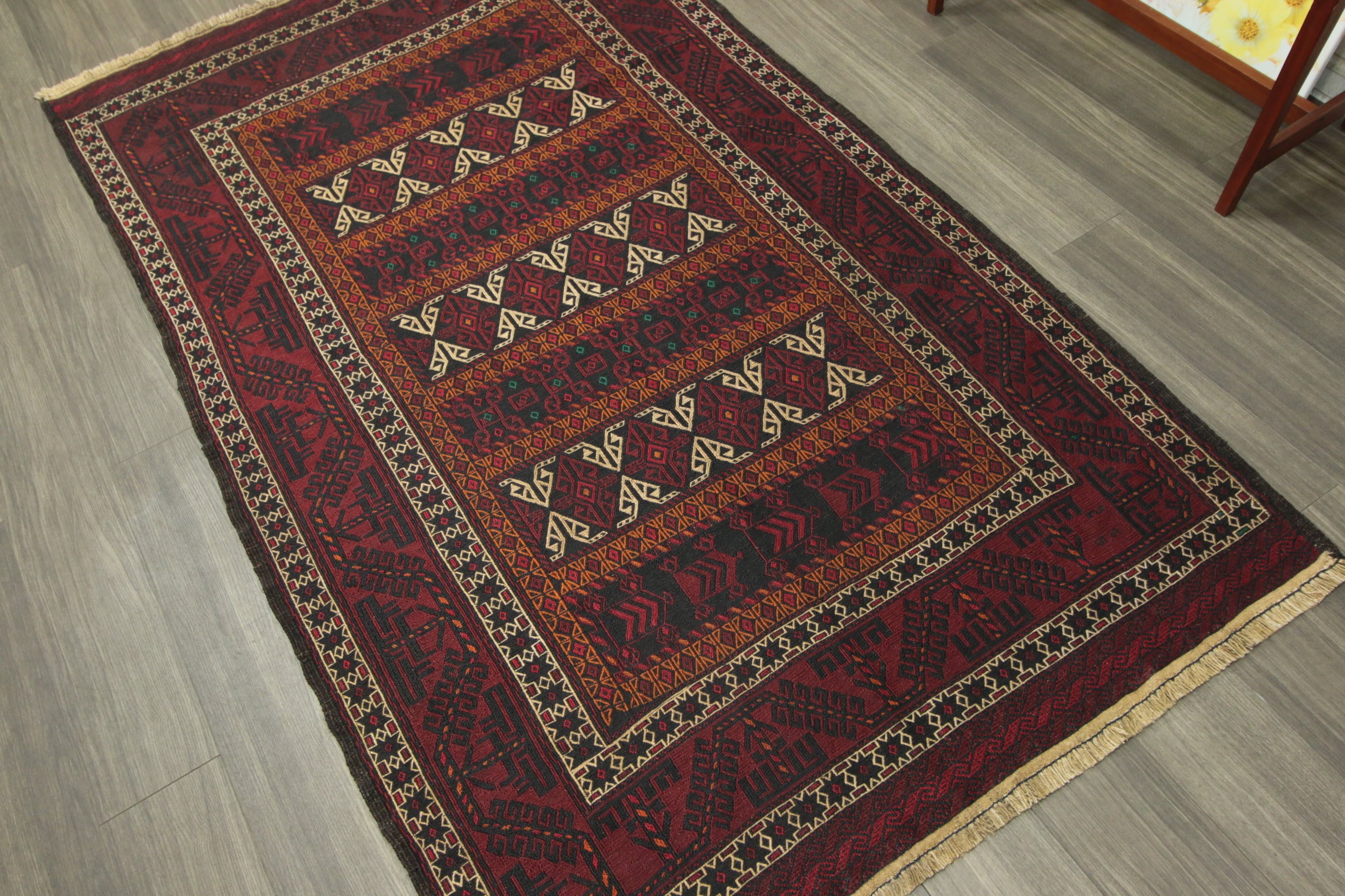 緻密で渋い色合いのキリム アフガニスタン マリキキリム トライバル