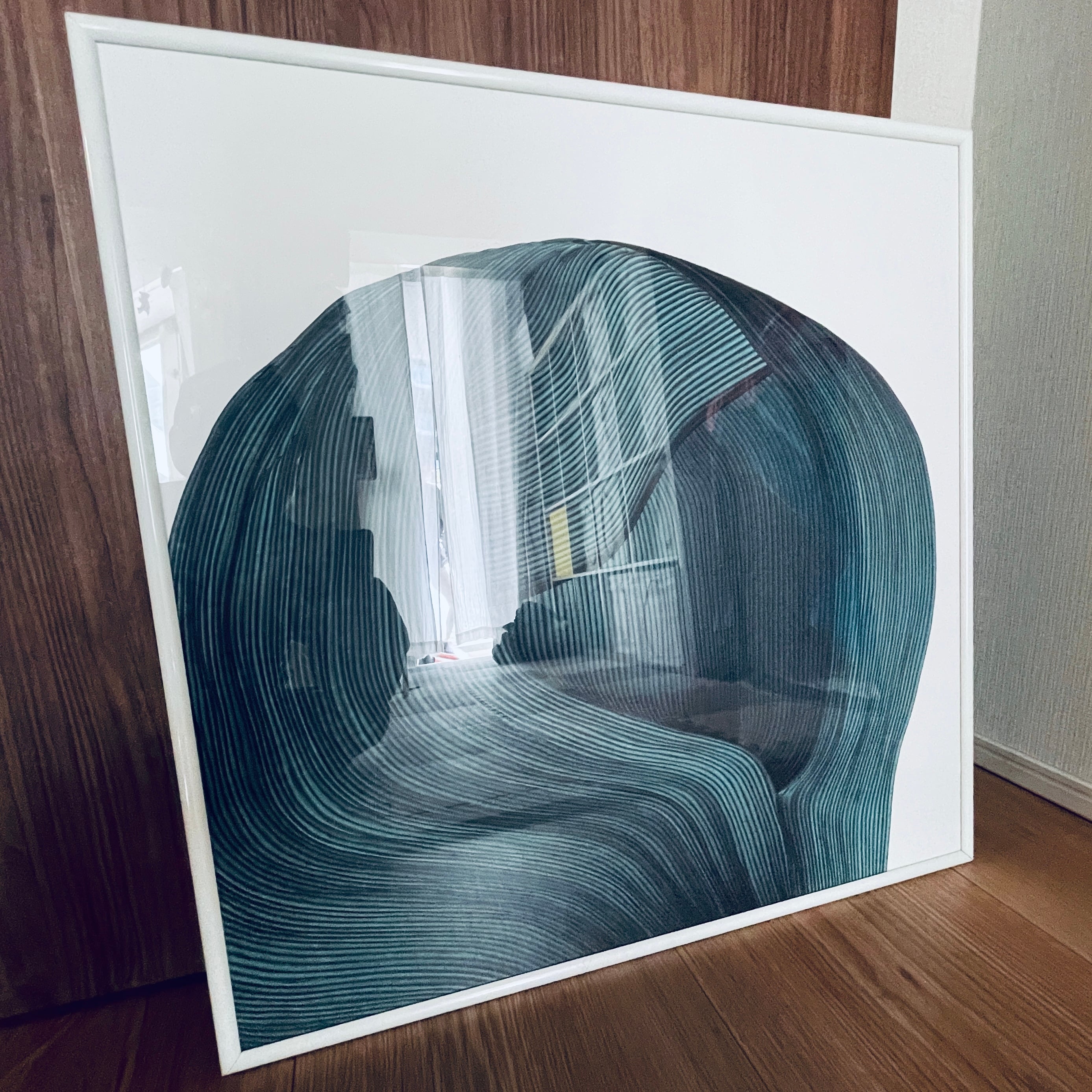 世界一美しい美術館” から Mamma Andersson – Pond (2019) Poster