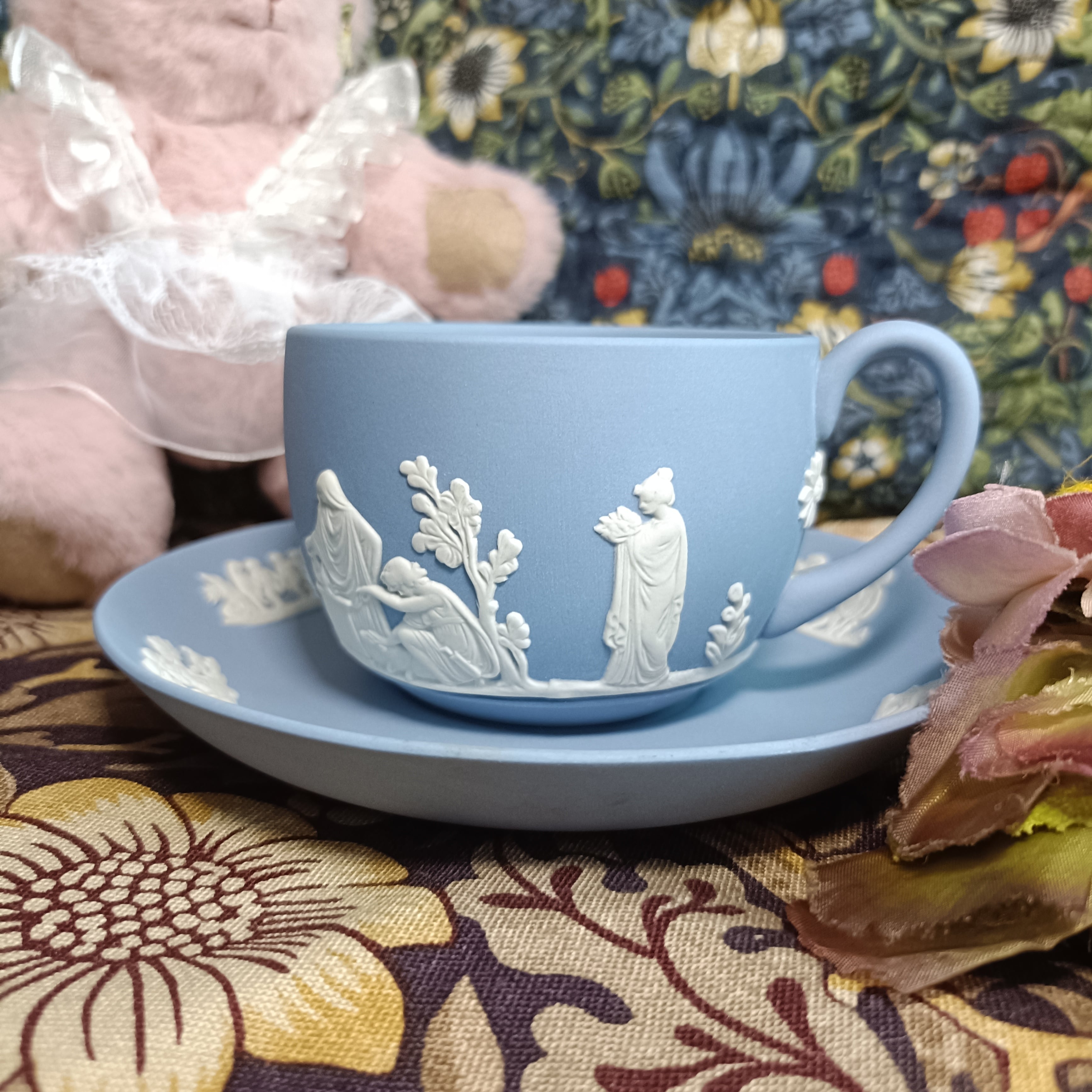 SOLD OUT】ウエッジウッド・ジャスパーウエア・カップ＆ソーサー