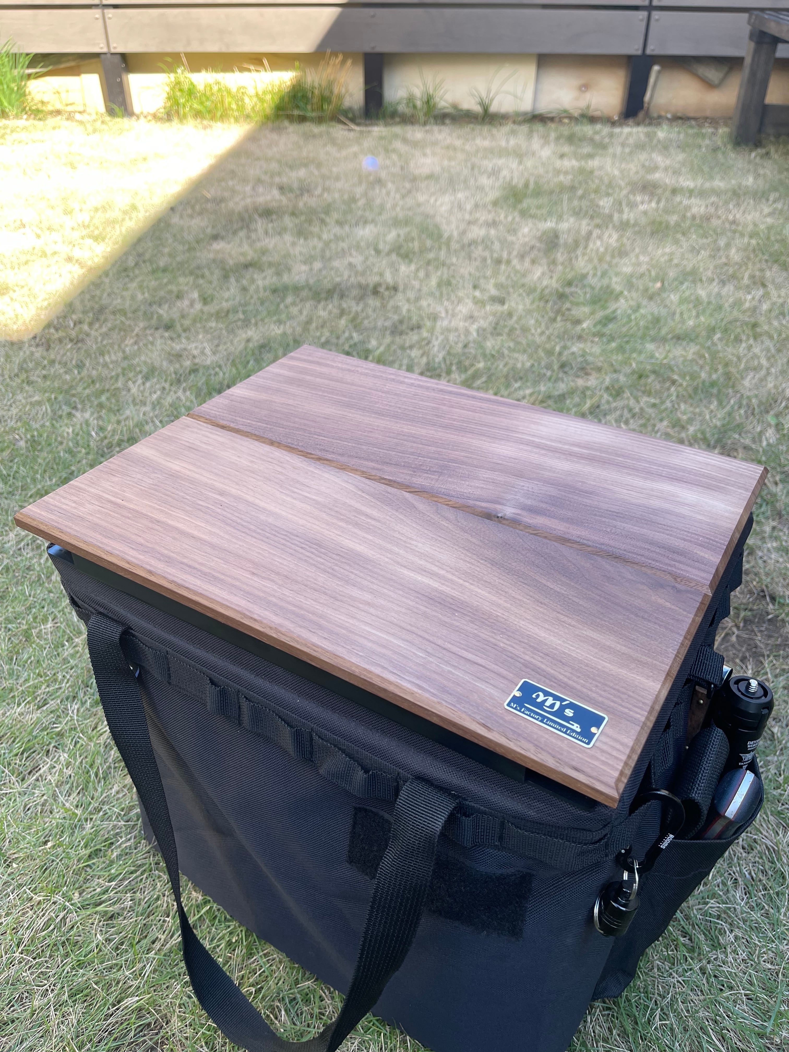 120e8bbfbf514637a4e0309c94e7f3